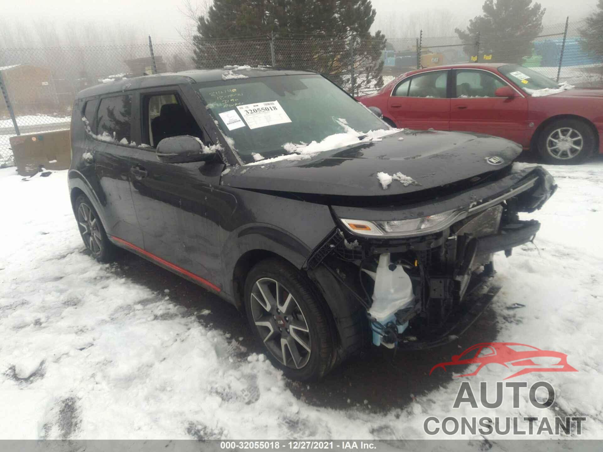 KIA SOUL 2021 - KNDJ63AU3M7758868
