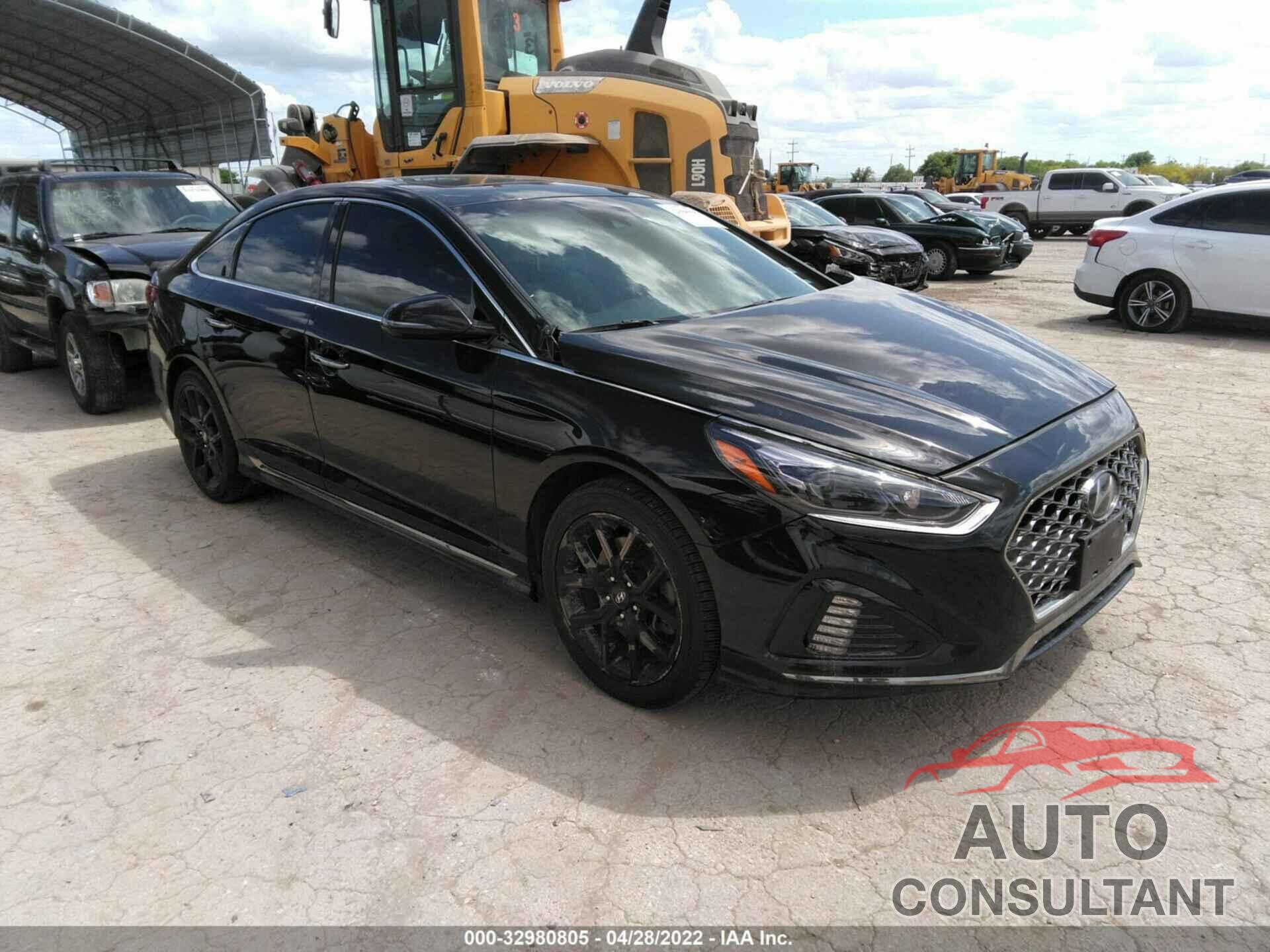 HYUNDAI SONATA 2018 - 5NPE34AB1JH643109