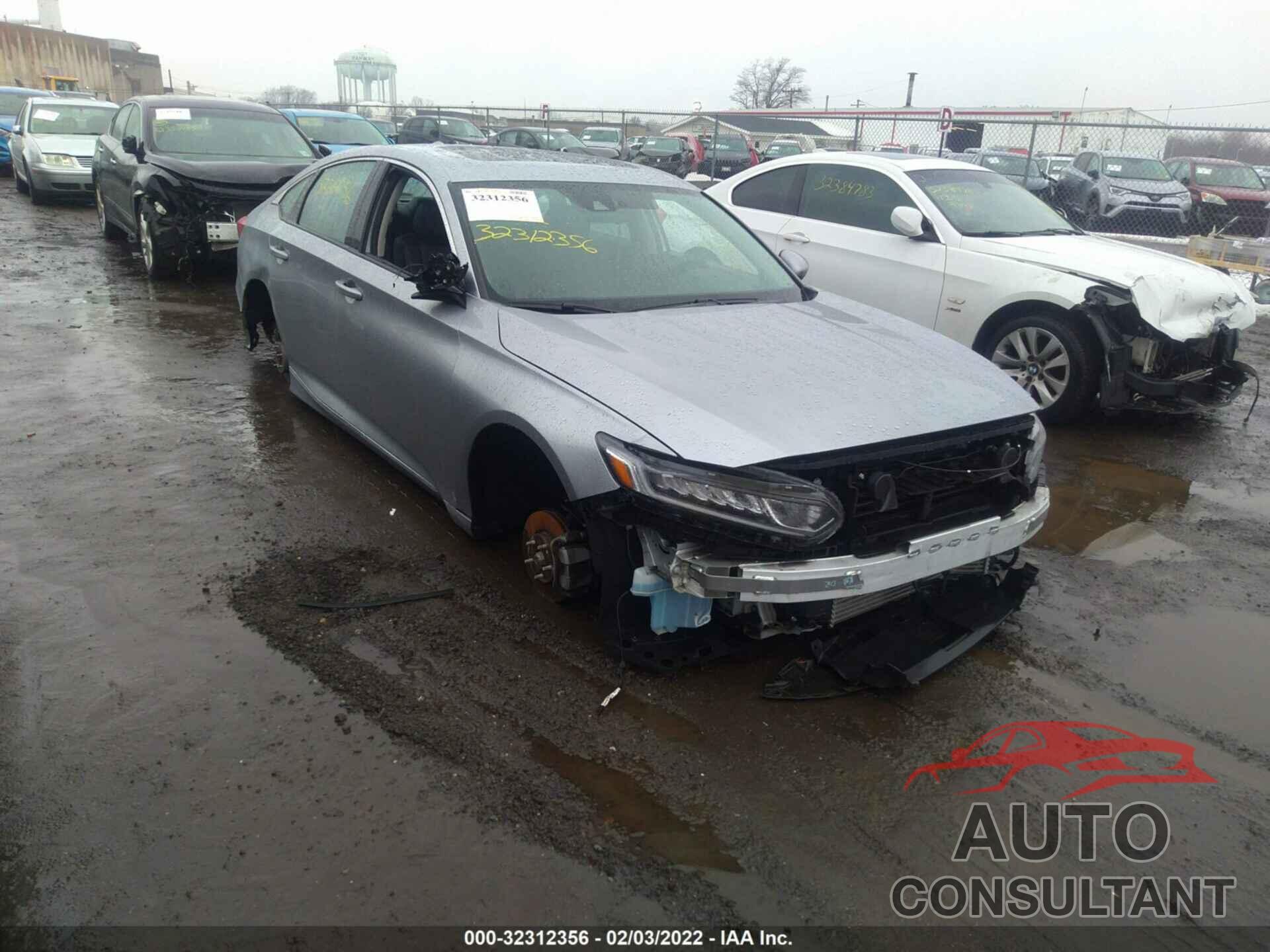 HONDA ACCORD SEDAN 2018 - 1HGCV1F4XJA258909