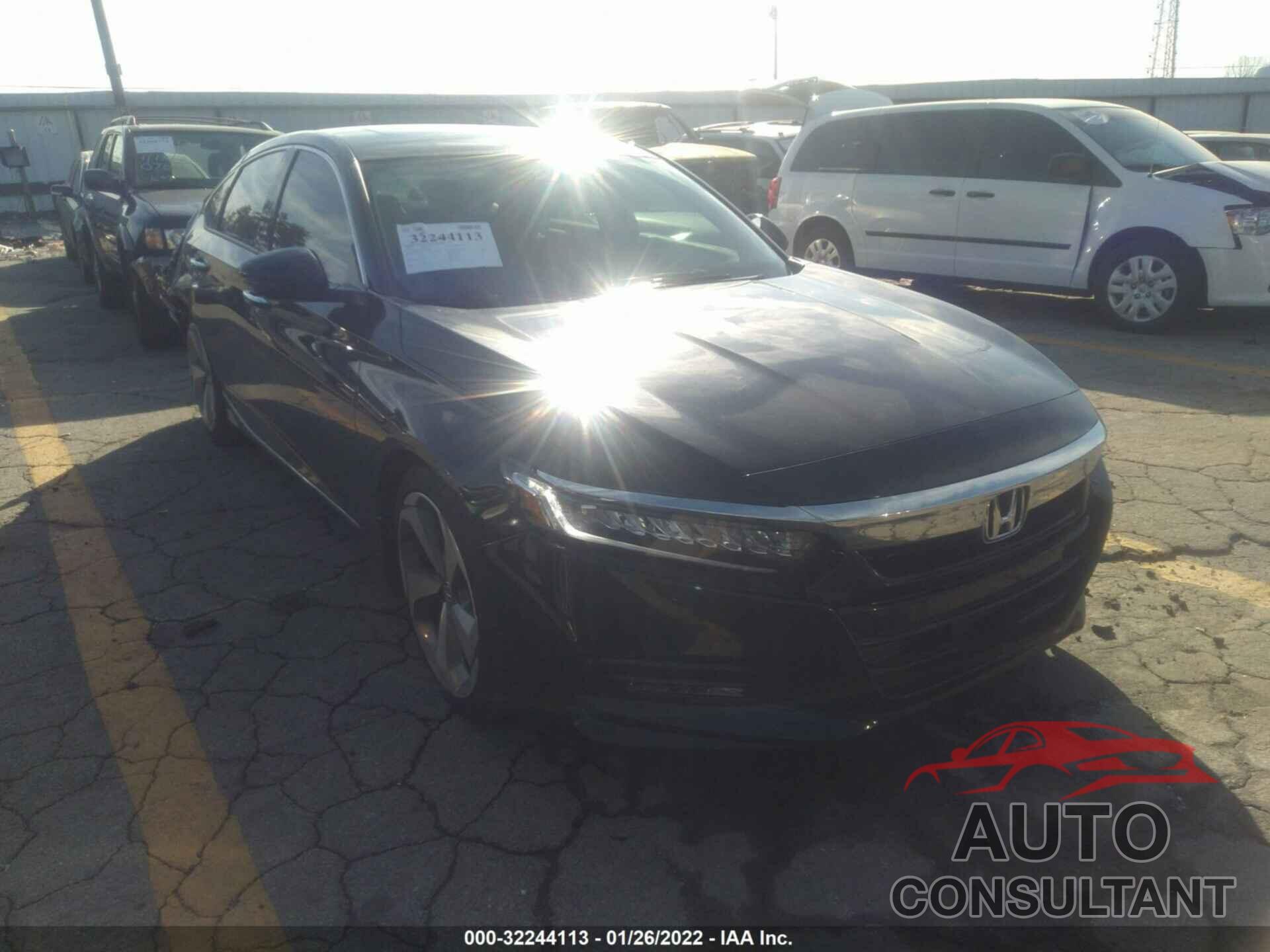 HONDA ACCORD SEDAN 2018 - 1HGCV1F90JA209665