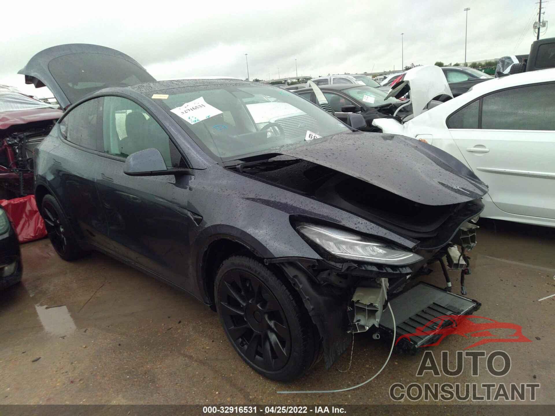 TESLA MODEL Y 2022 - 7SAYGDEE0NF341114