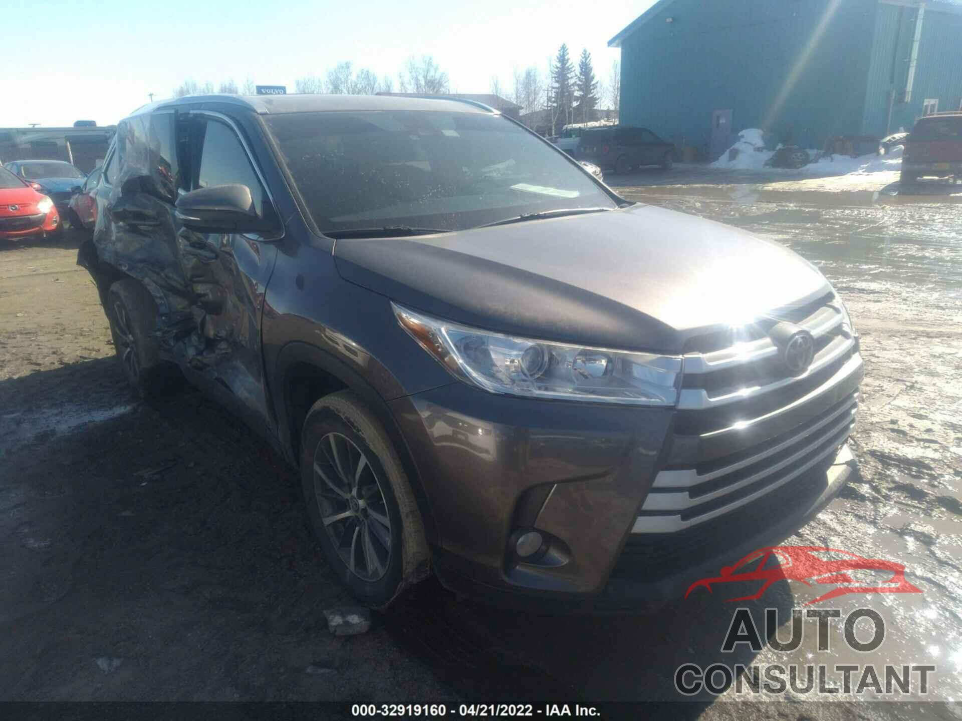 TOYOTA HIGHLANDER 2019 - 5TDKZRFH8KS555567