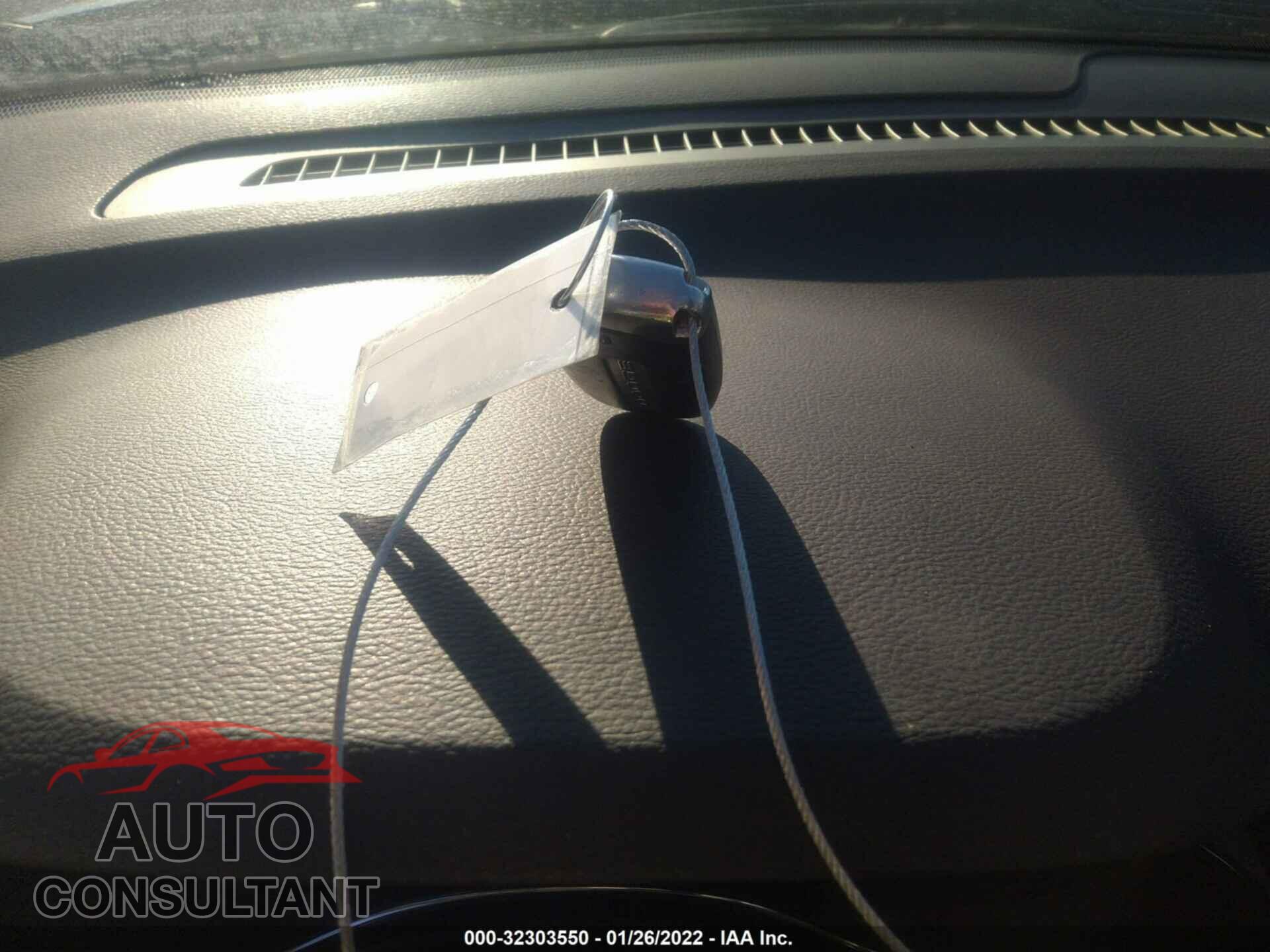 DODGE DURANGO 2018 - 1C4RDJAG0JC330847