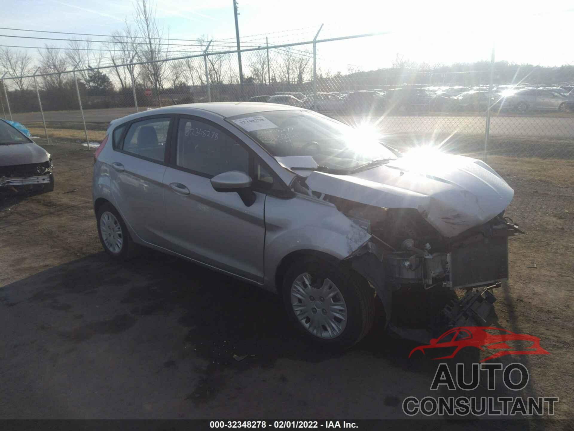 FORD FIESTA 2017 - 3FADP4TJ0HM165845