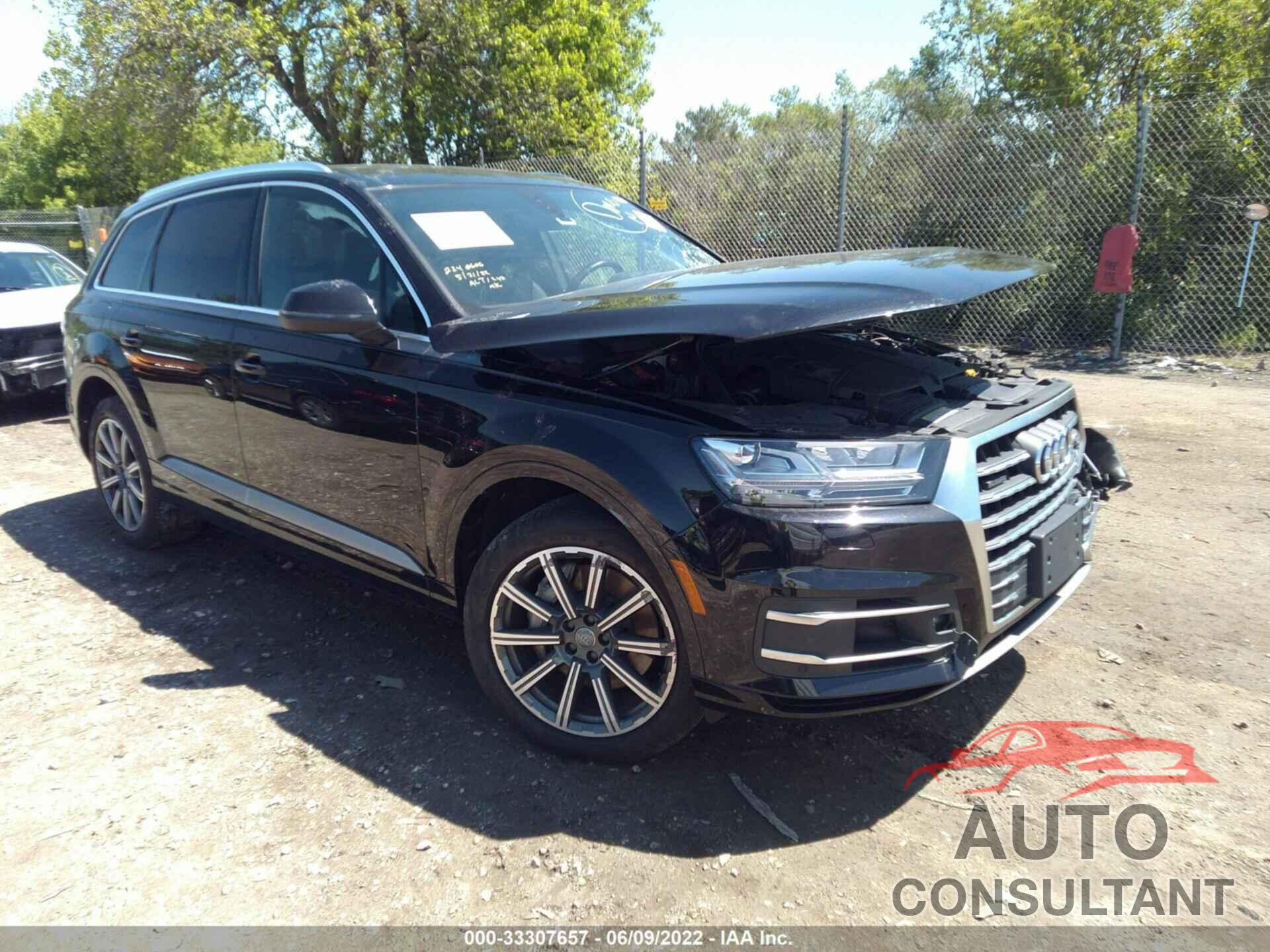 AUDI Q7 2017 - WA1LAAF70HD024074