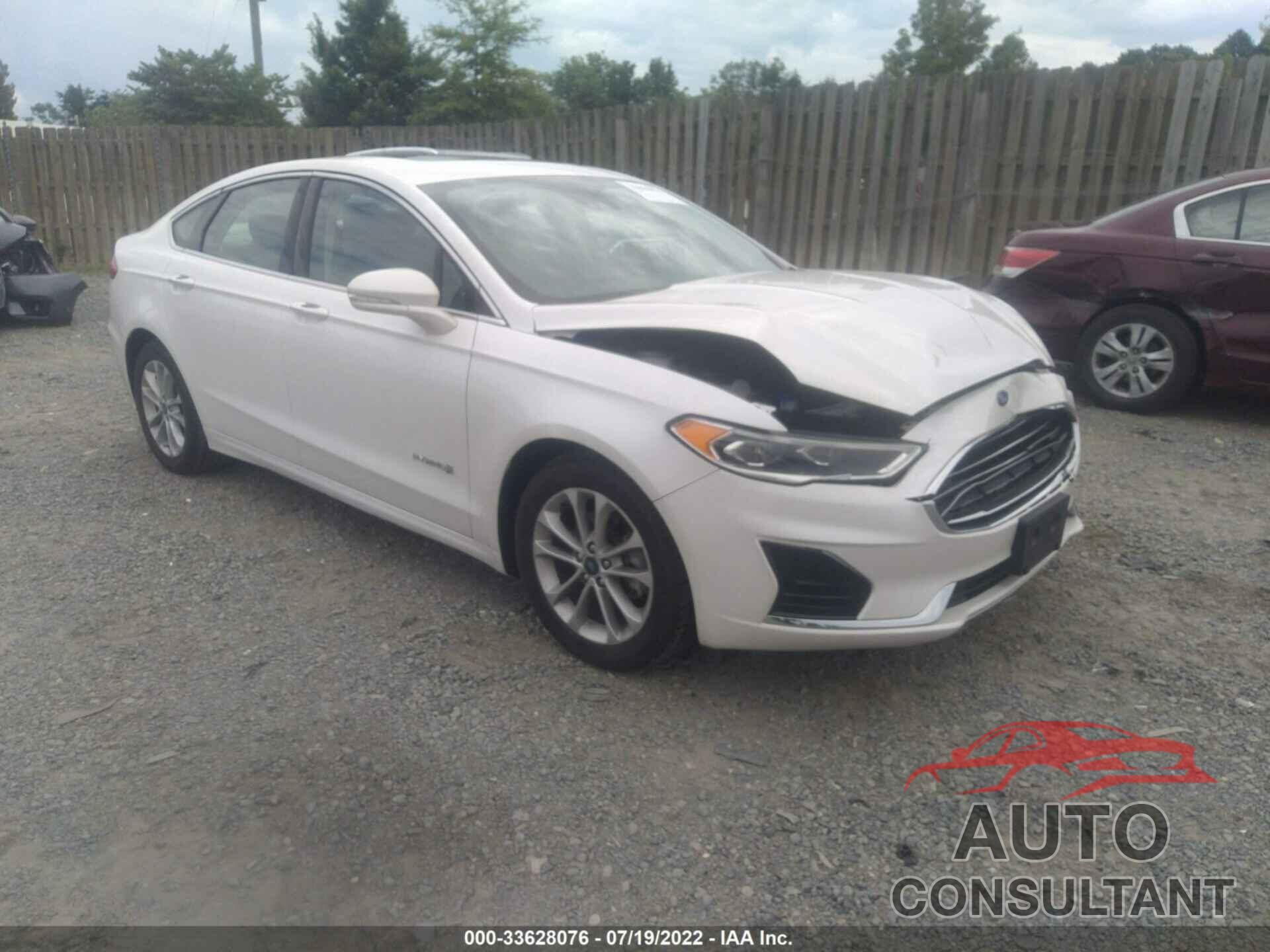 FORD FUSION HYBRID 2019 - 3FA6P0MU3KR256113