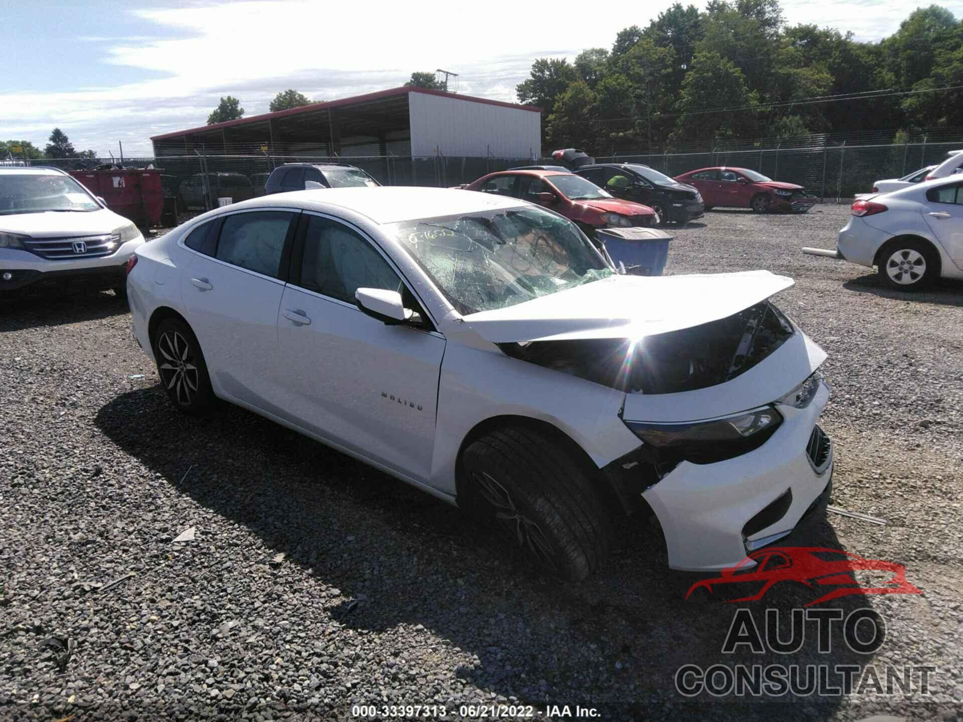 CHEVROLET MALIBU 2018 - 1G1ZD5ST9JF278659