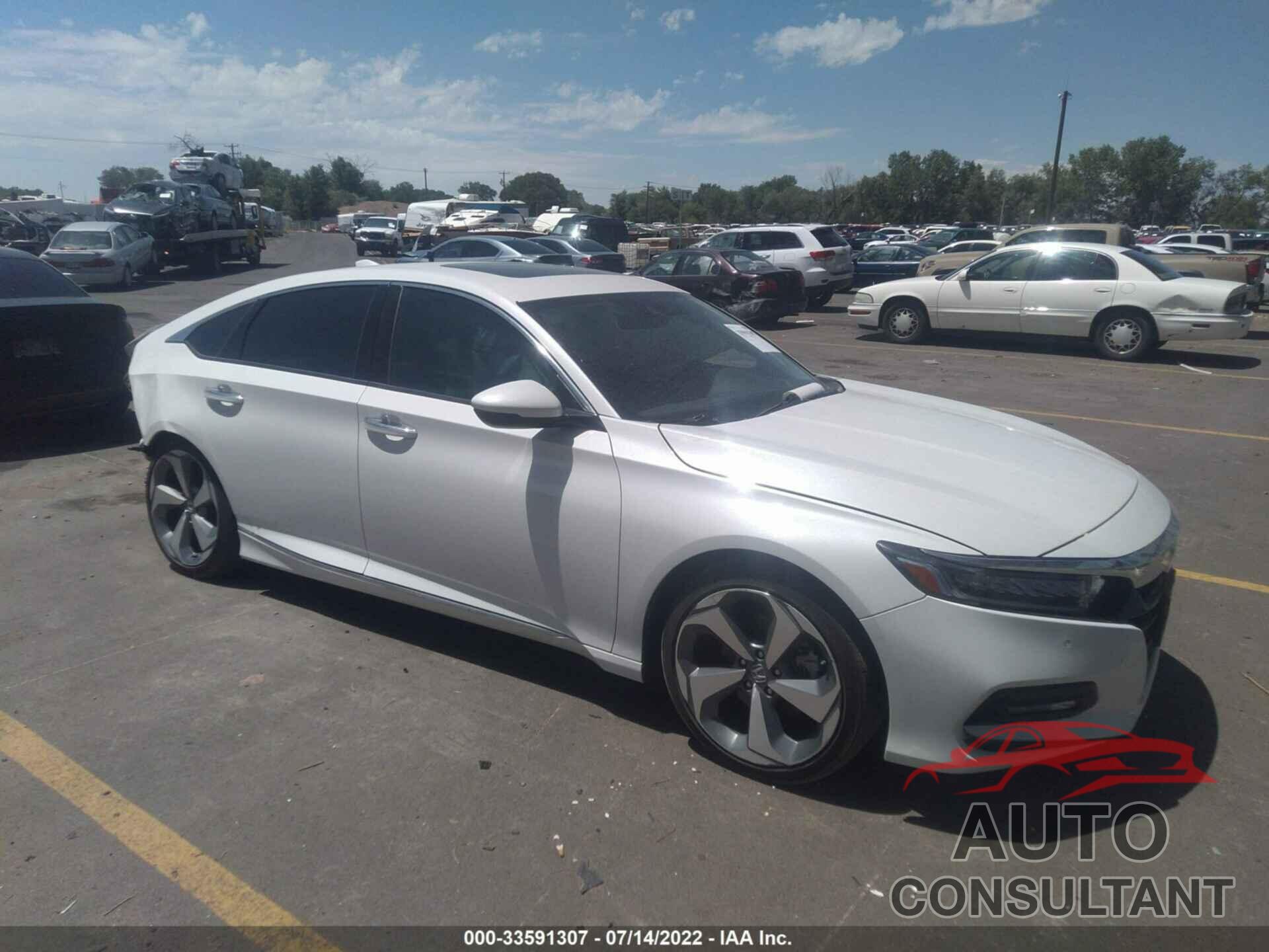 HONDA ACCORD SEDAN 2018 - 1HGCV2F96JA048339