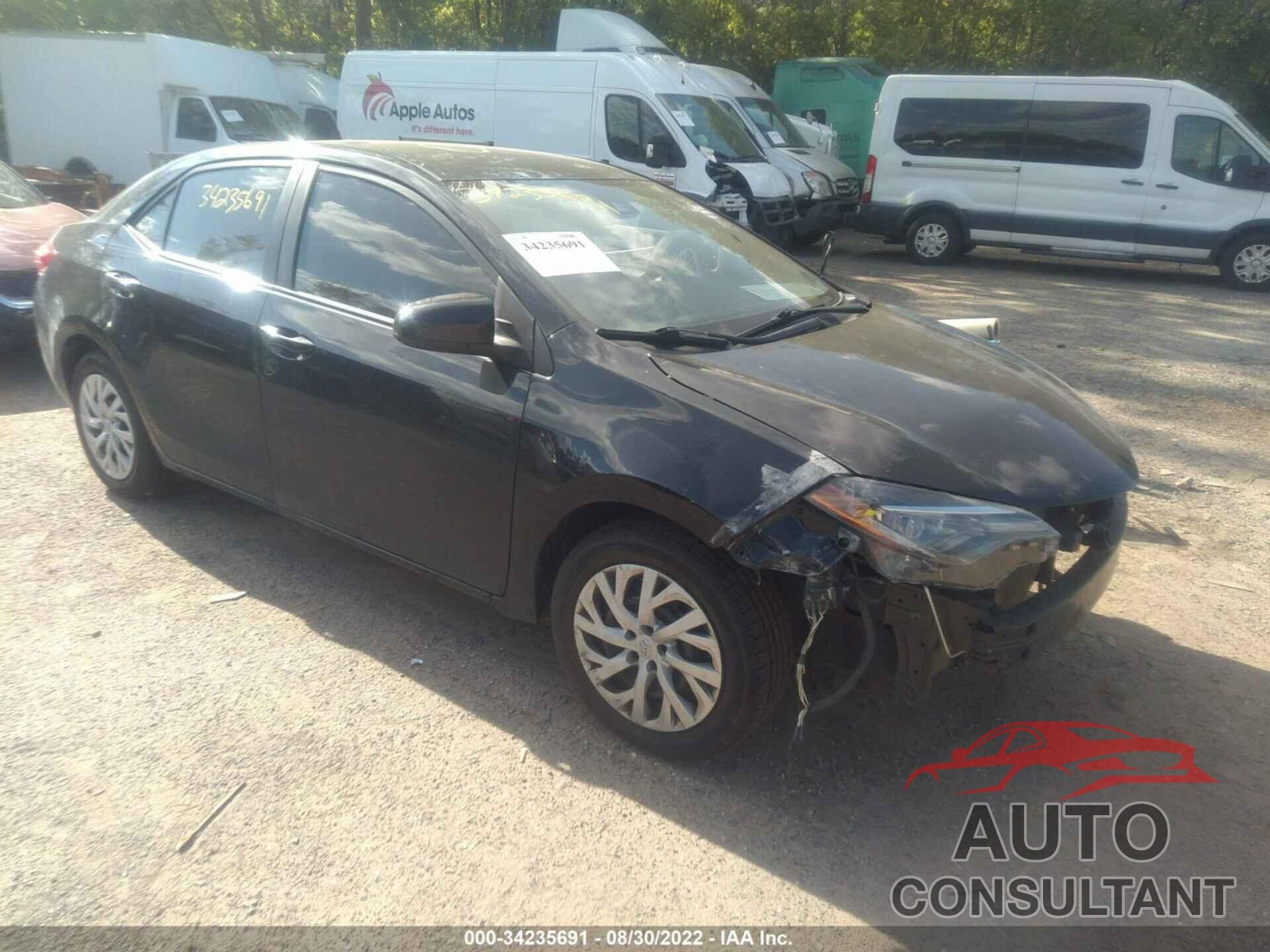 TOYOTA COROLLA 2018 - 5YFBURHEXJP780341