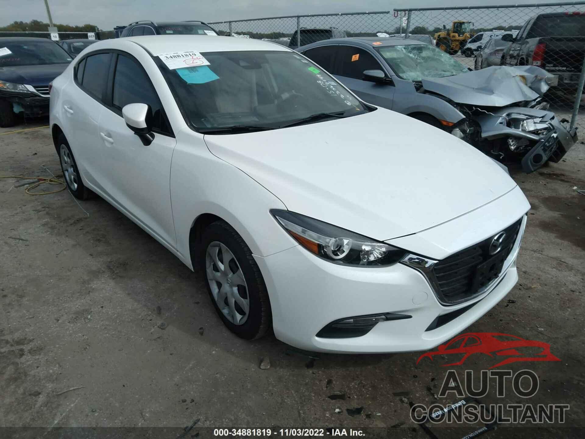 MAZDA MAZDA3 4-DOOR 2018 - 3MZBN1U75JM159518