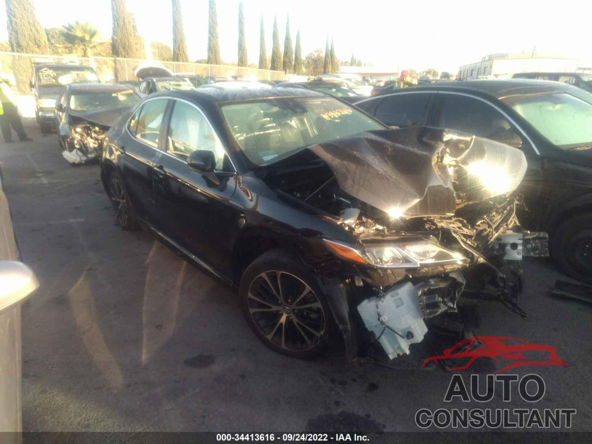 TOYOTA CAMRY 2019 - 4T1B11HK0KU820250