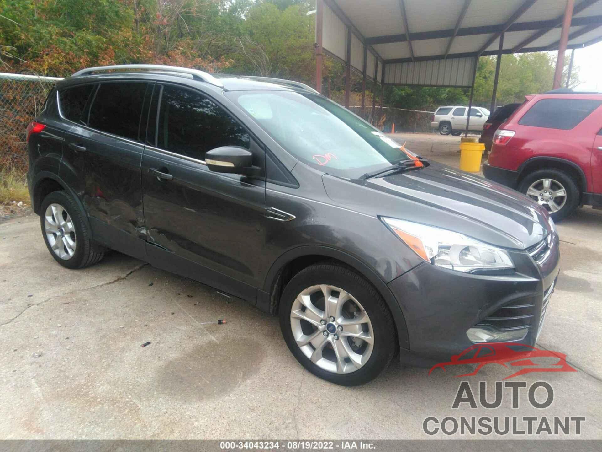 FORD ESCAPE 2016 - 1FMCU0J91GUC87846