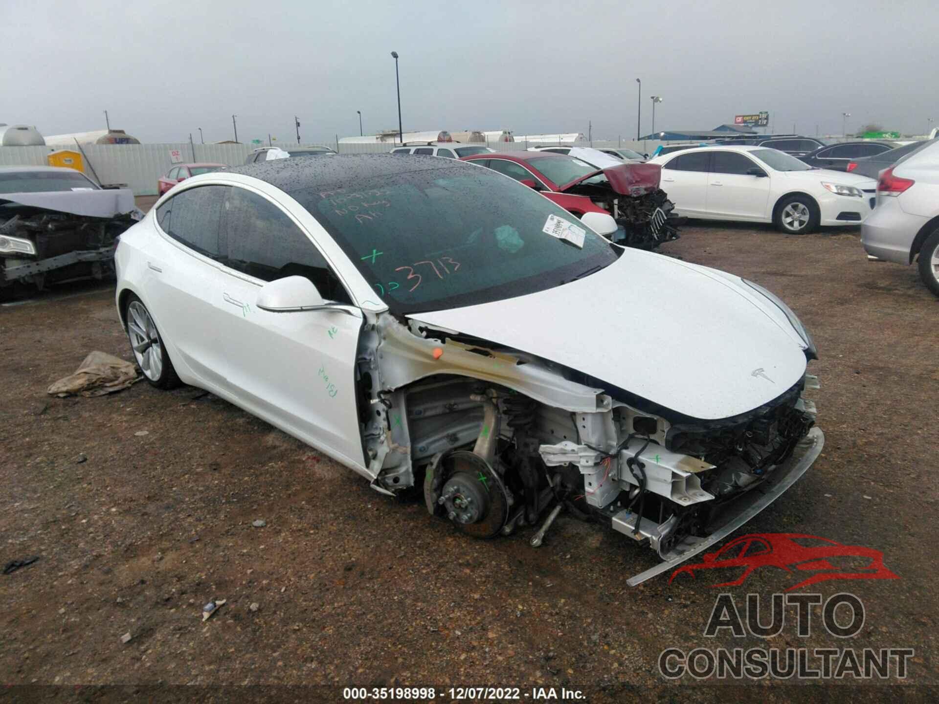 TESLA MODEL 3 2019 - 5YJ3E1EB5KF453713