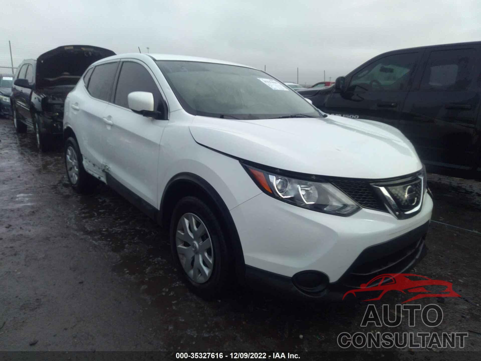 NISSAN ROGUE SPORT 2018 - JN1BJ1CP2JW157258