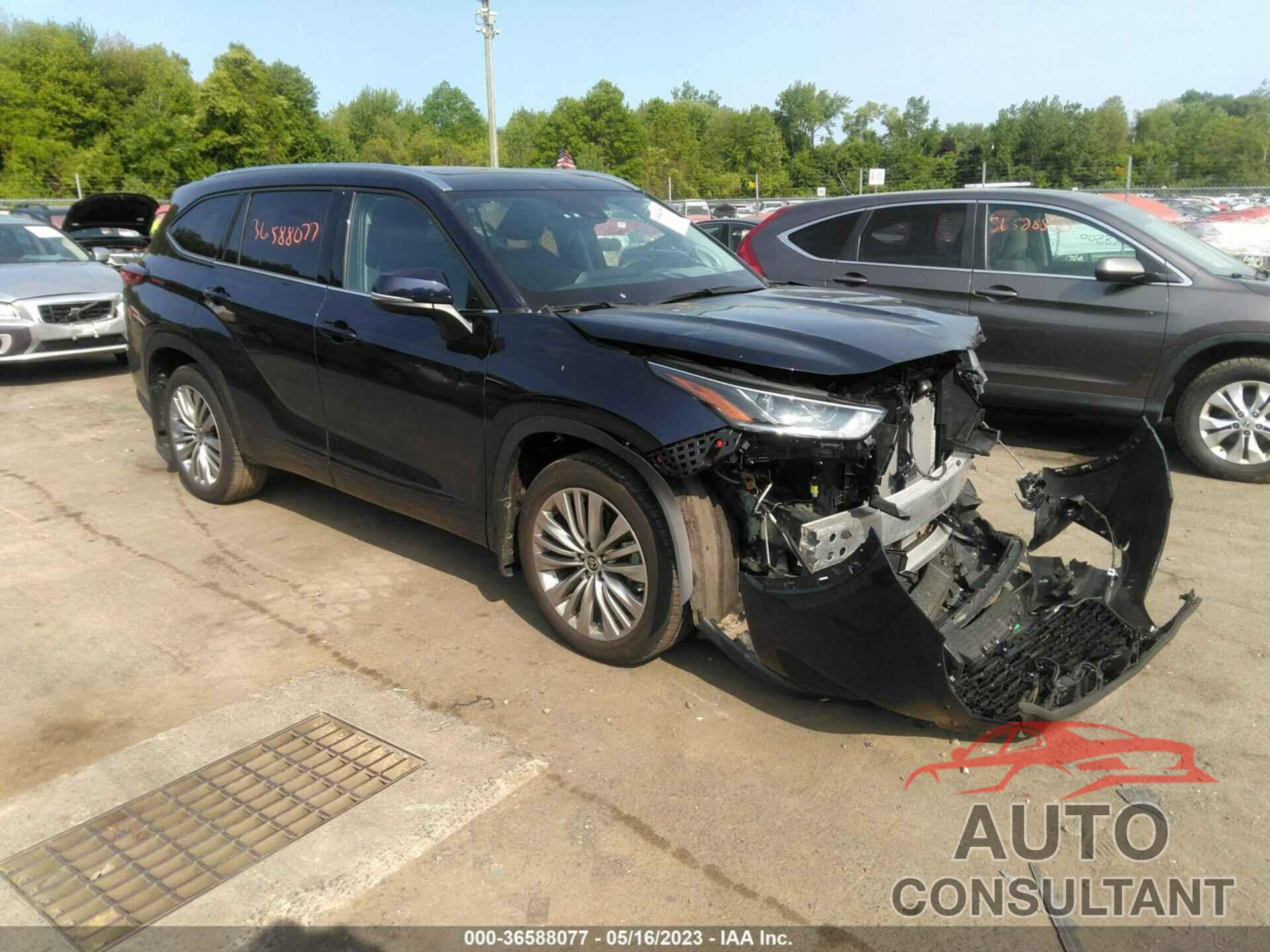 TOYOTA HIGHLANDER 2022 - 5TDFZRBH3NS195345