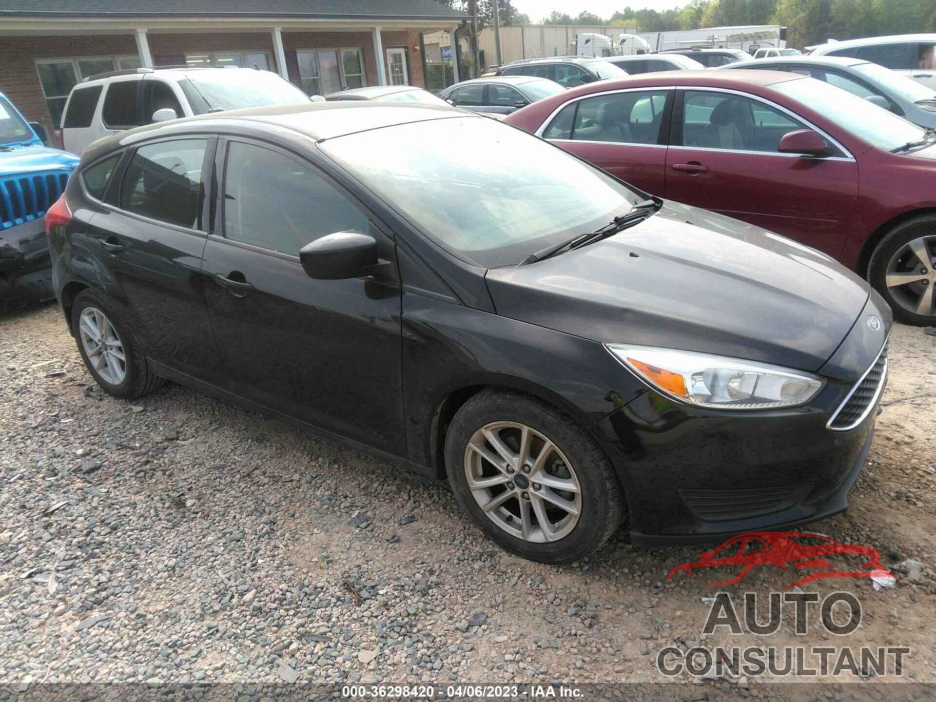 FORD FOCUS 2018 - 1FADP3K23JL248696