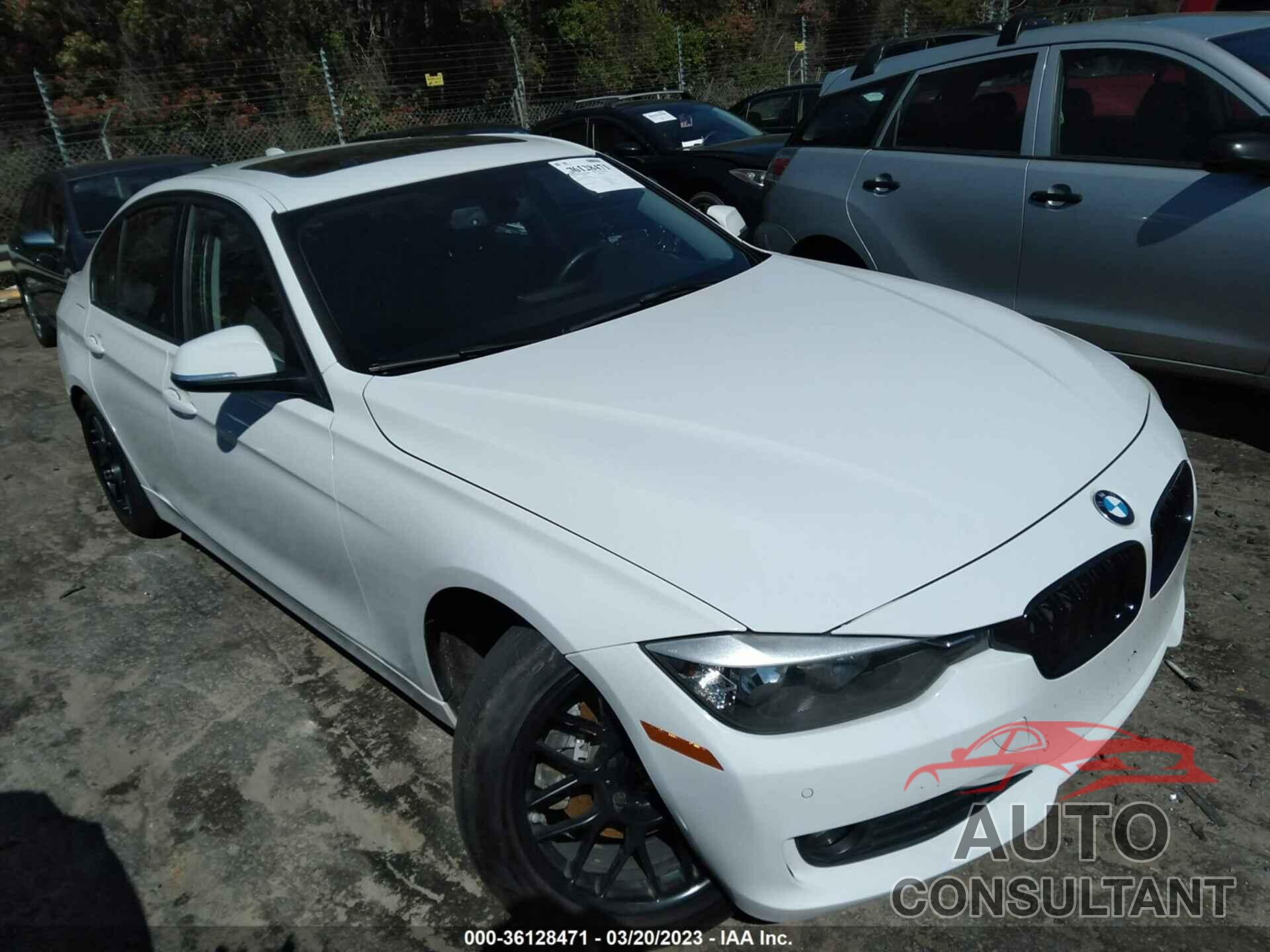 BMW 3 SERIES 2013 - WBA3C1G52DNR48904