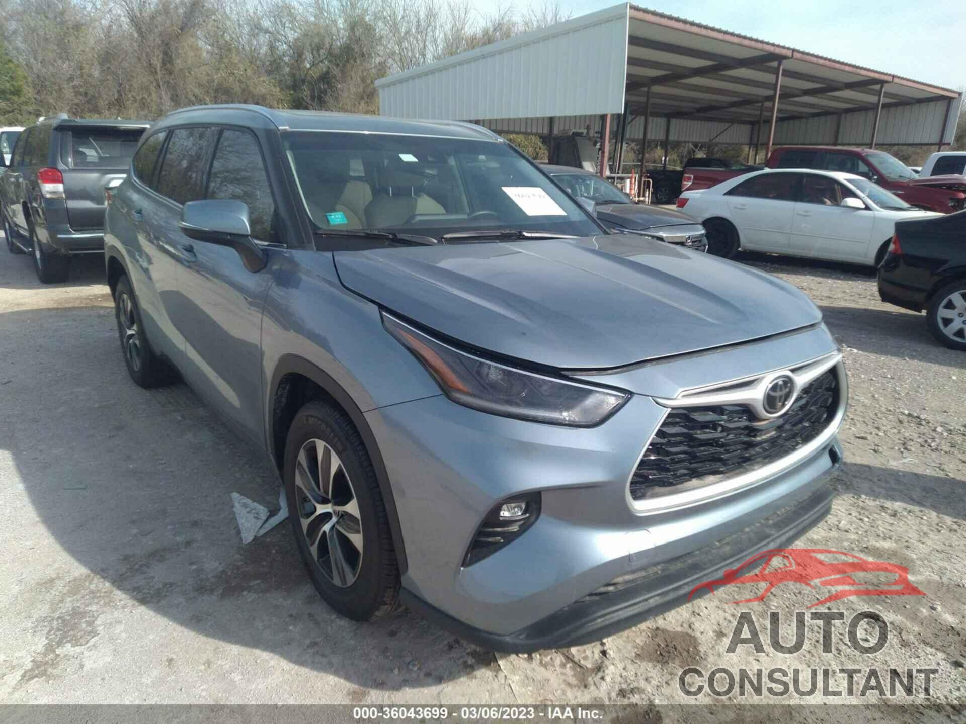 TOYOTA HIGHLANDER 2021 - 5TDGZRAH2MS082491