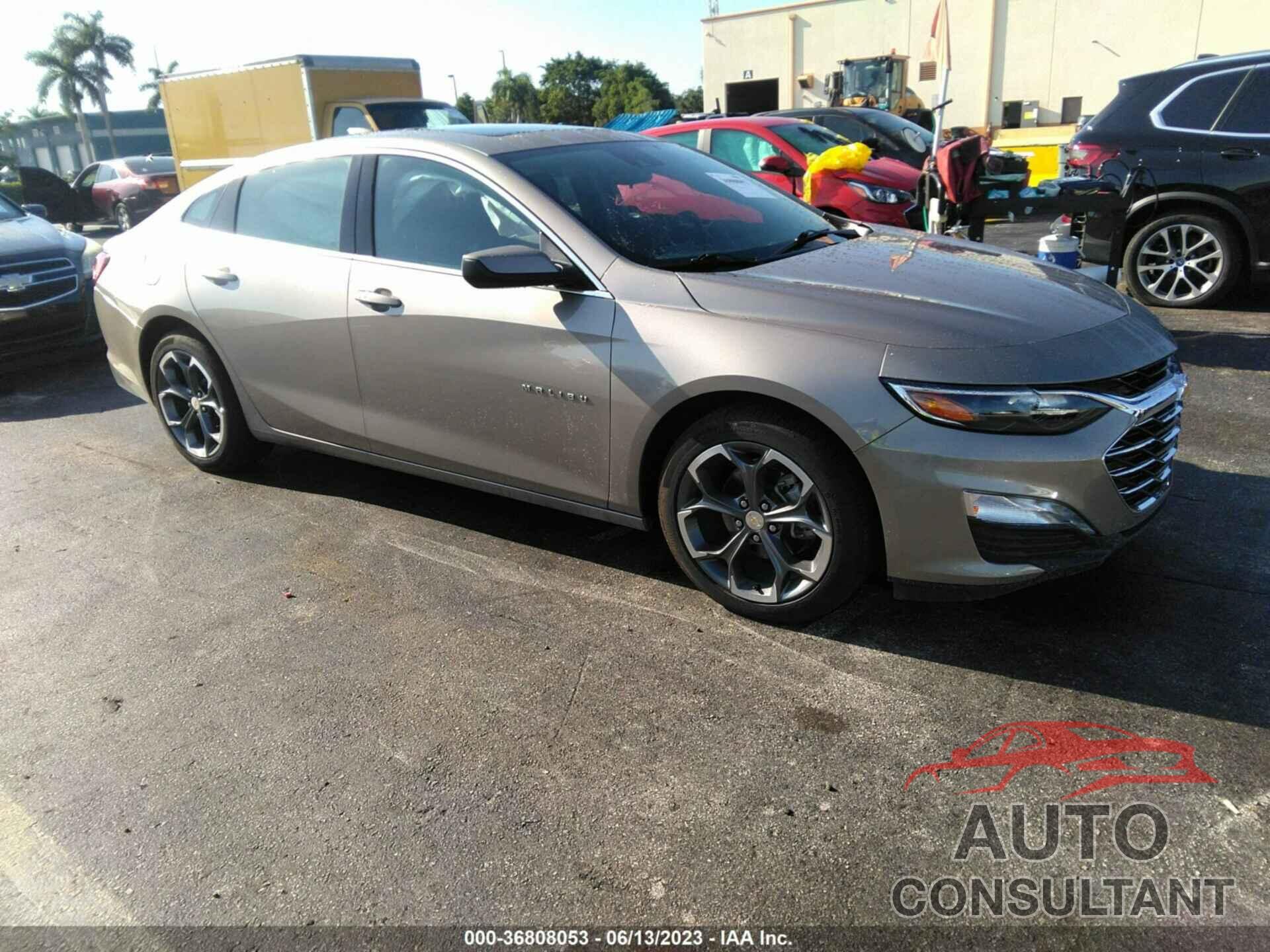 CHEVROLET MALIBU 2023 - 1G1ZD5ST5PF160388