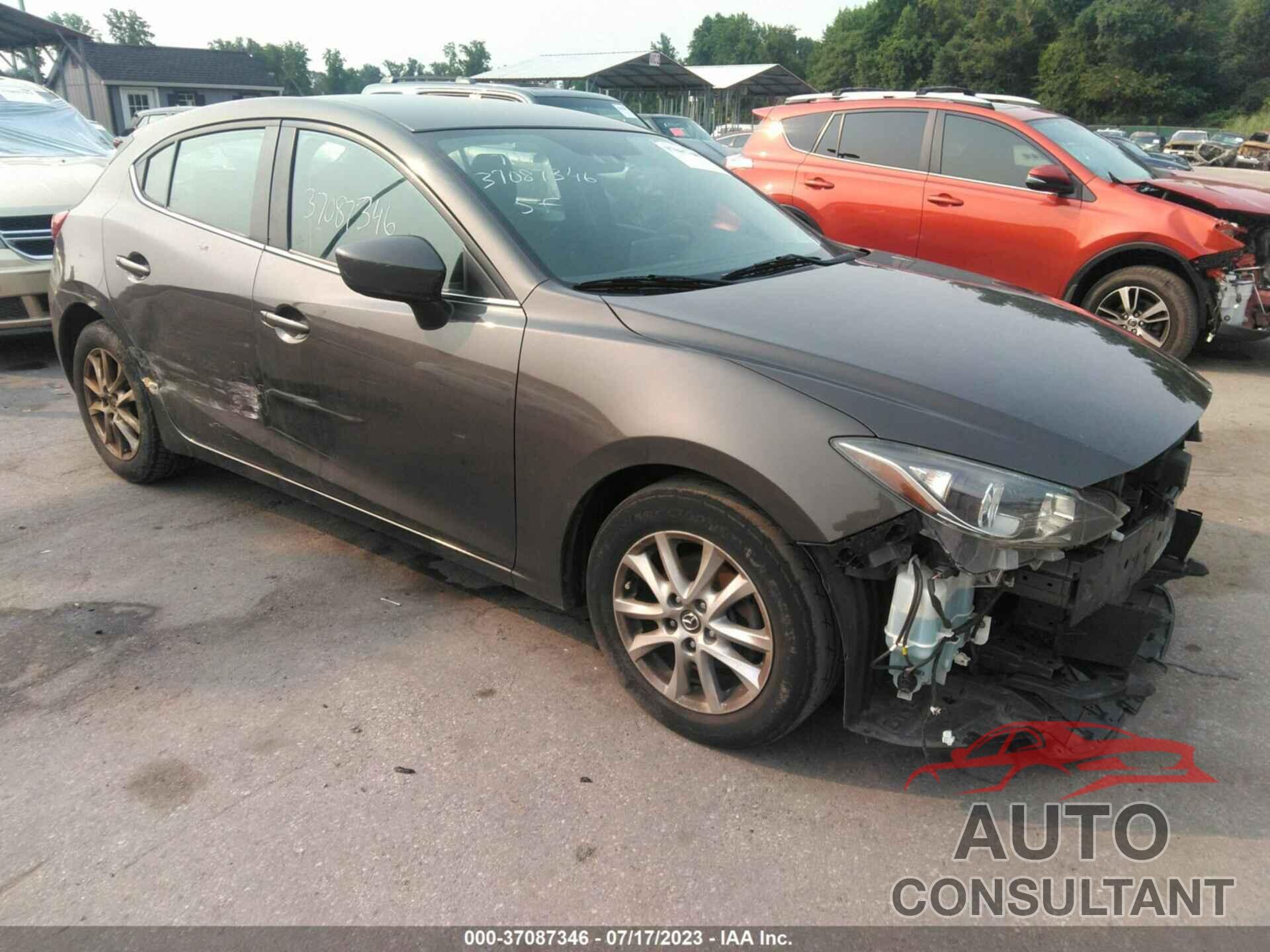 MAZDA MAZDA3 2016 - JM1BM1K72G1313696