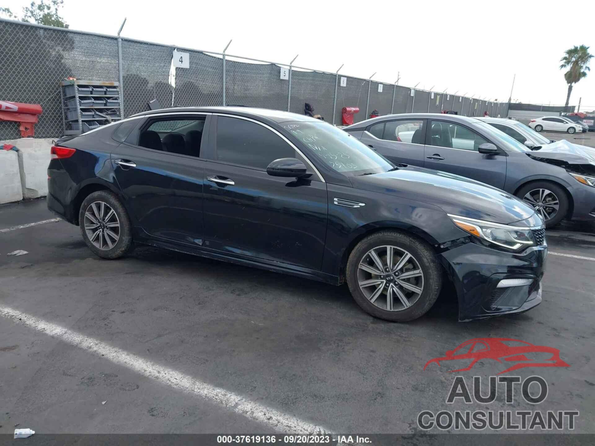 KIA OPTIMA 2019 - 5XXGT4L39KG356337