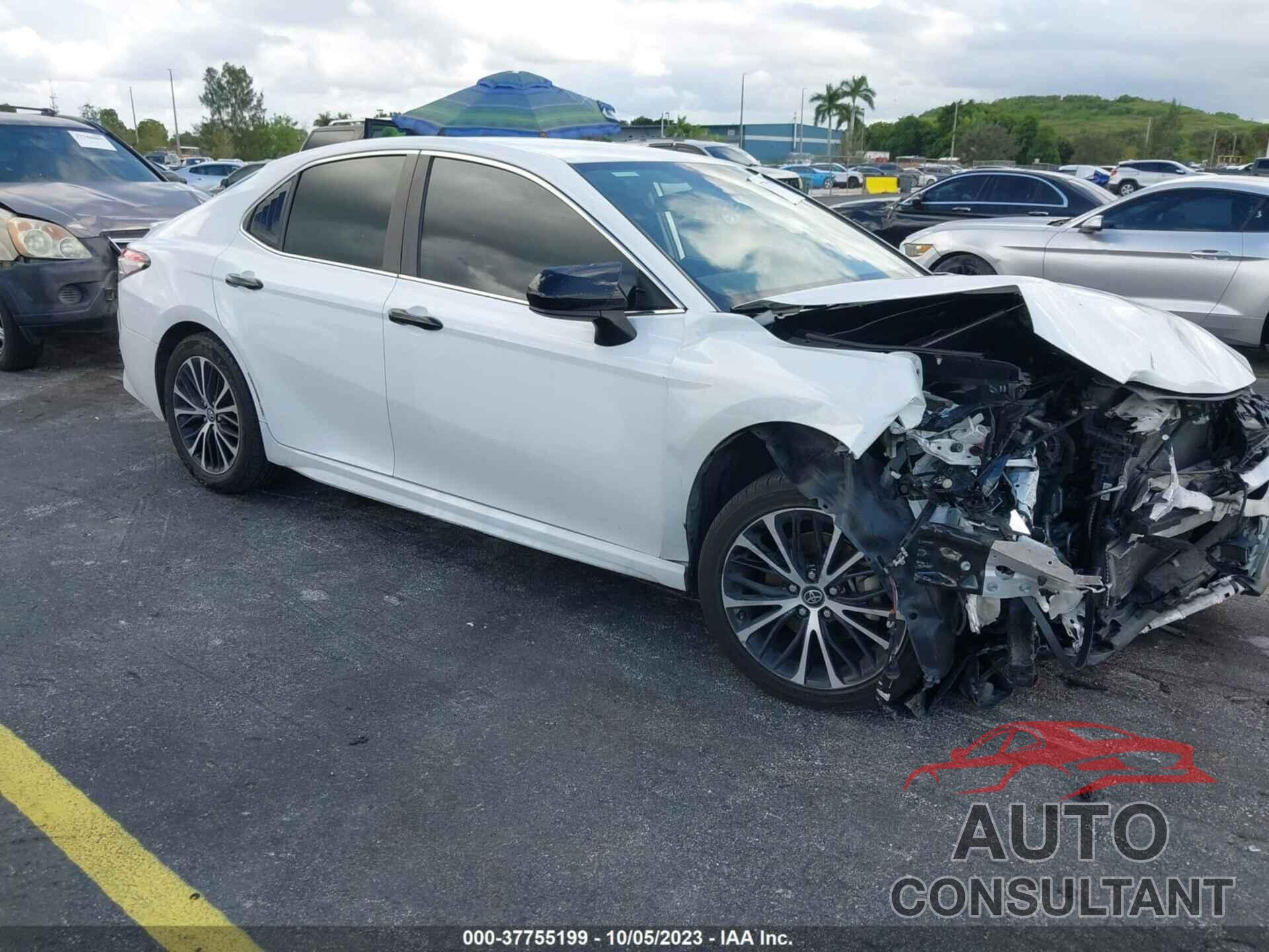 TOYOTA CAMRY 2019 - 4T1B11HK5KU222073