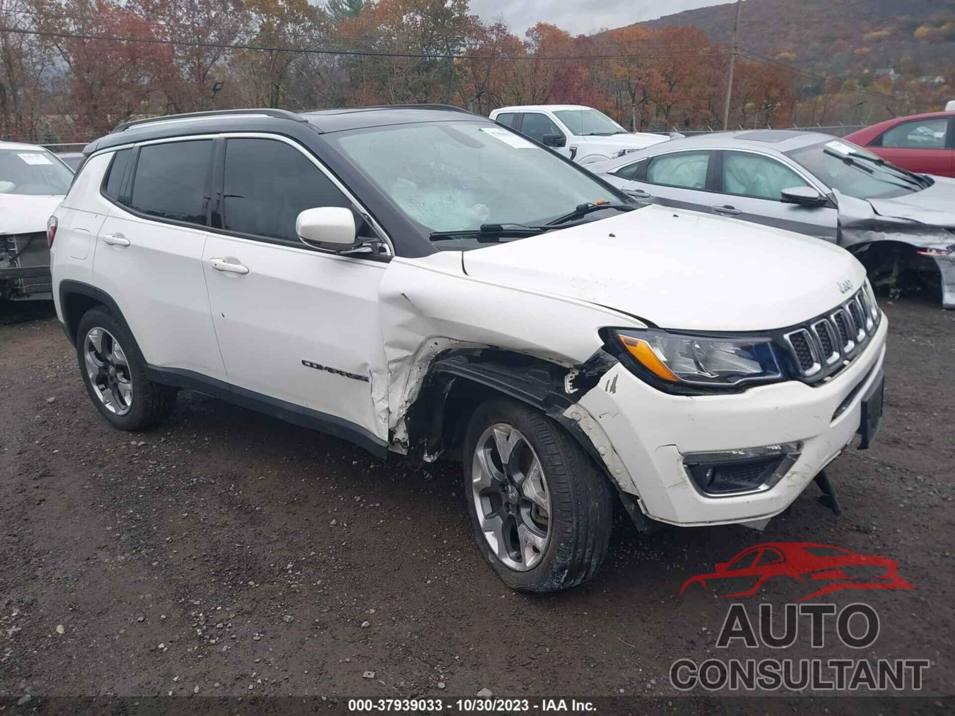 JEEP COMPASS 2018 - 3C4NJDCB3JT373948