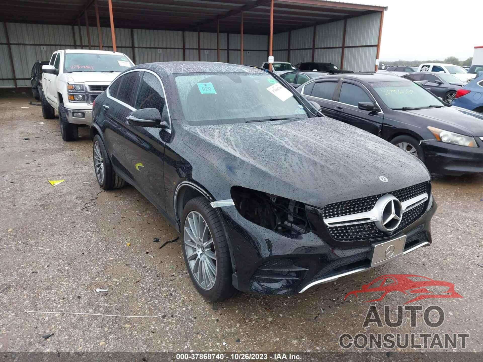 MERCEDES-BENZ GLC 2018 - WDC0J4KB4JF358276