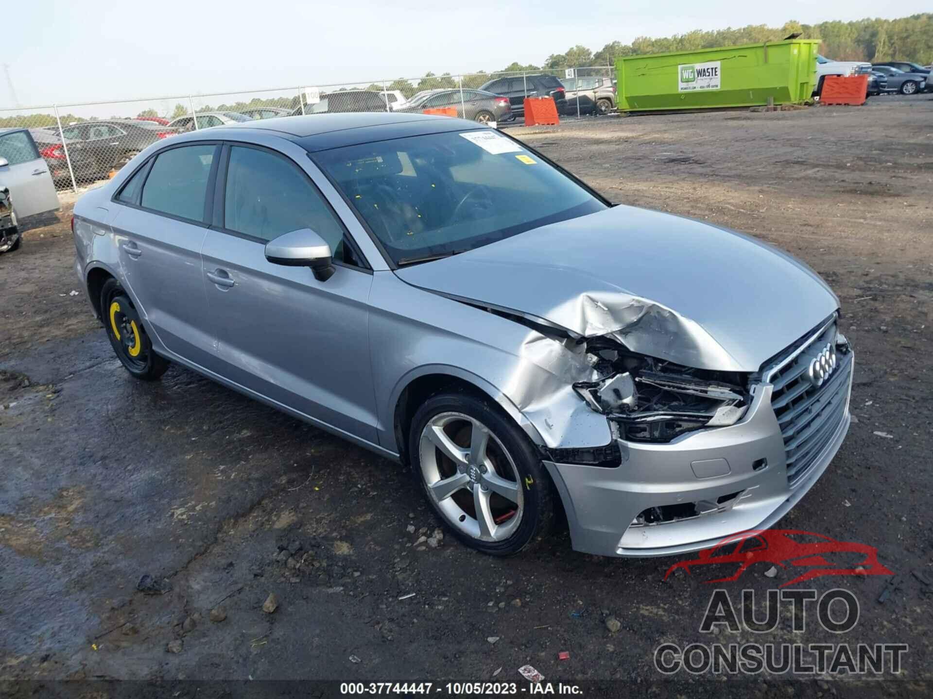 AUDI A3 2016 - WAUA7GFF2G1056303