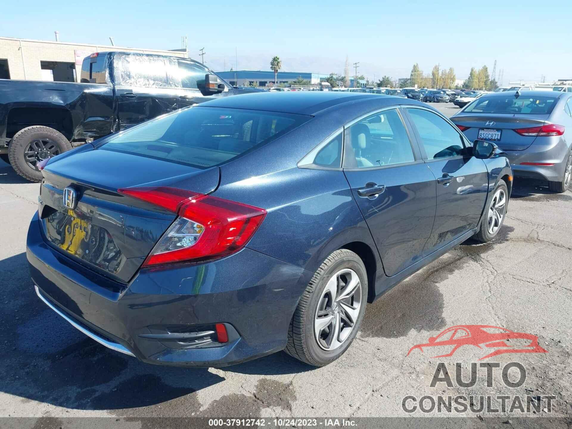 HONDA CIVIC SEDAN 2020 - 19XFC2F68LE207319