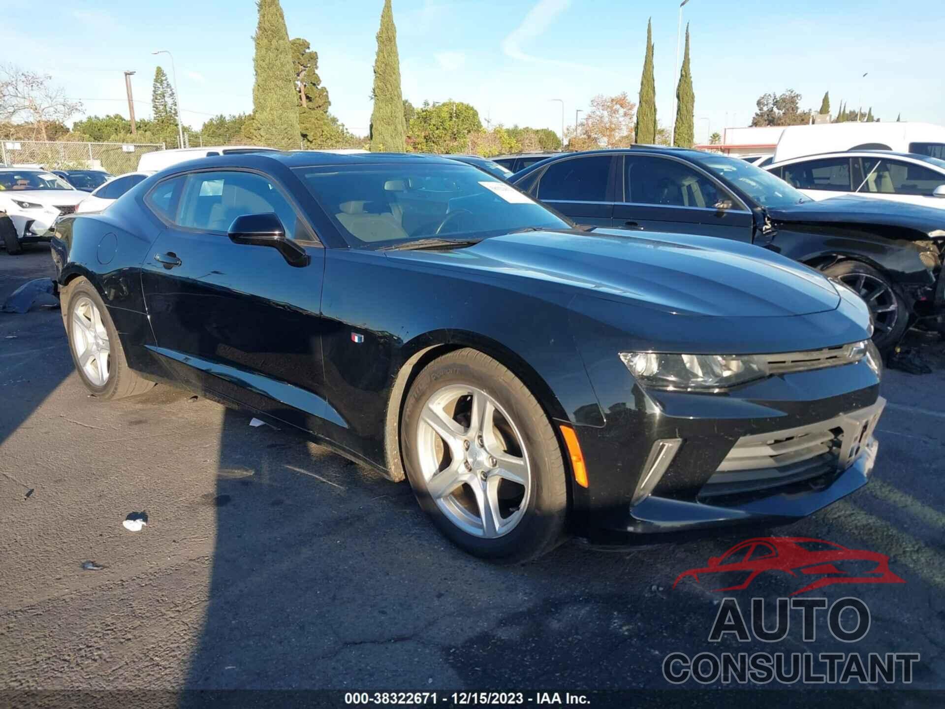 CHEVROLET CAMARO 2018 - 1G1FB1RX8J0191185