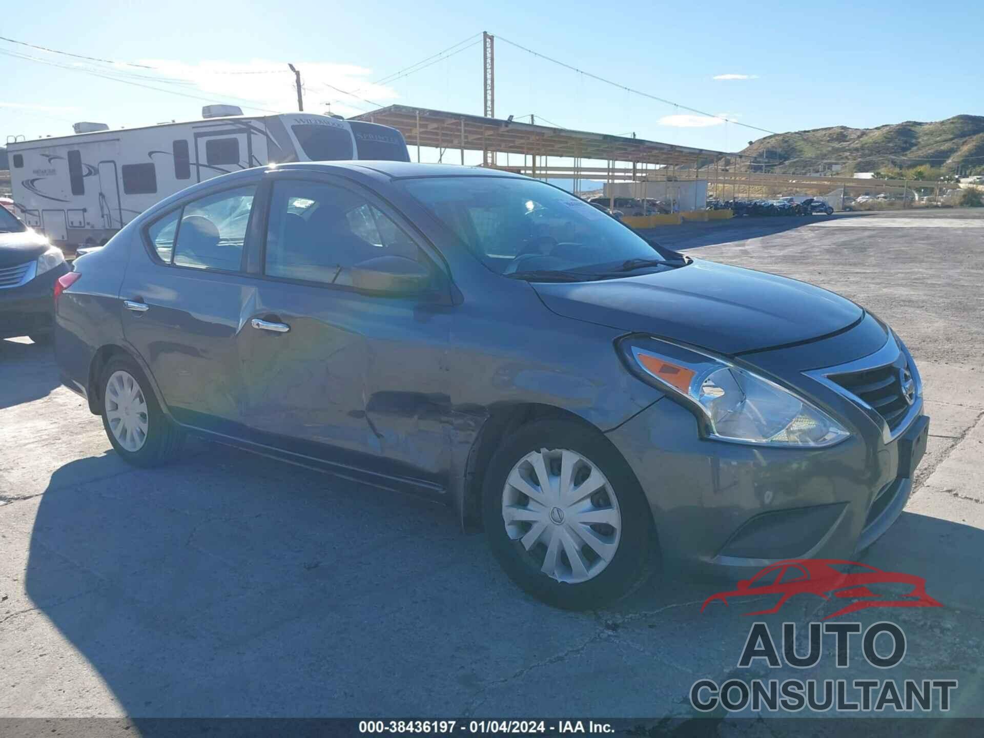 NISSAN VERSA 2017 - 3N1CN7AP9HL865747