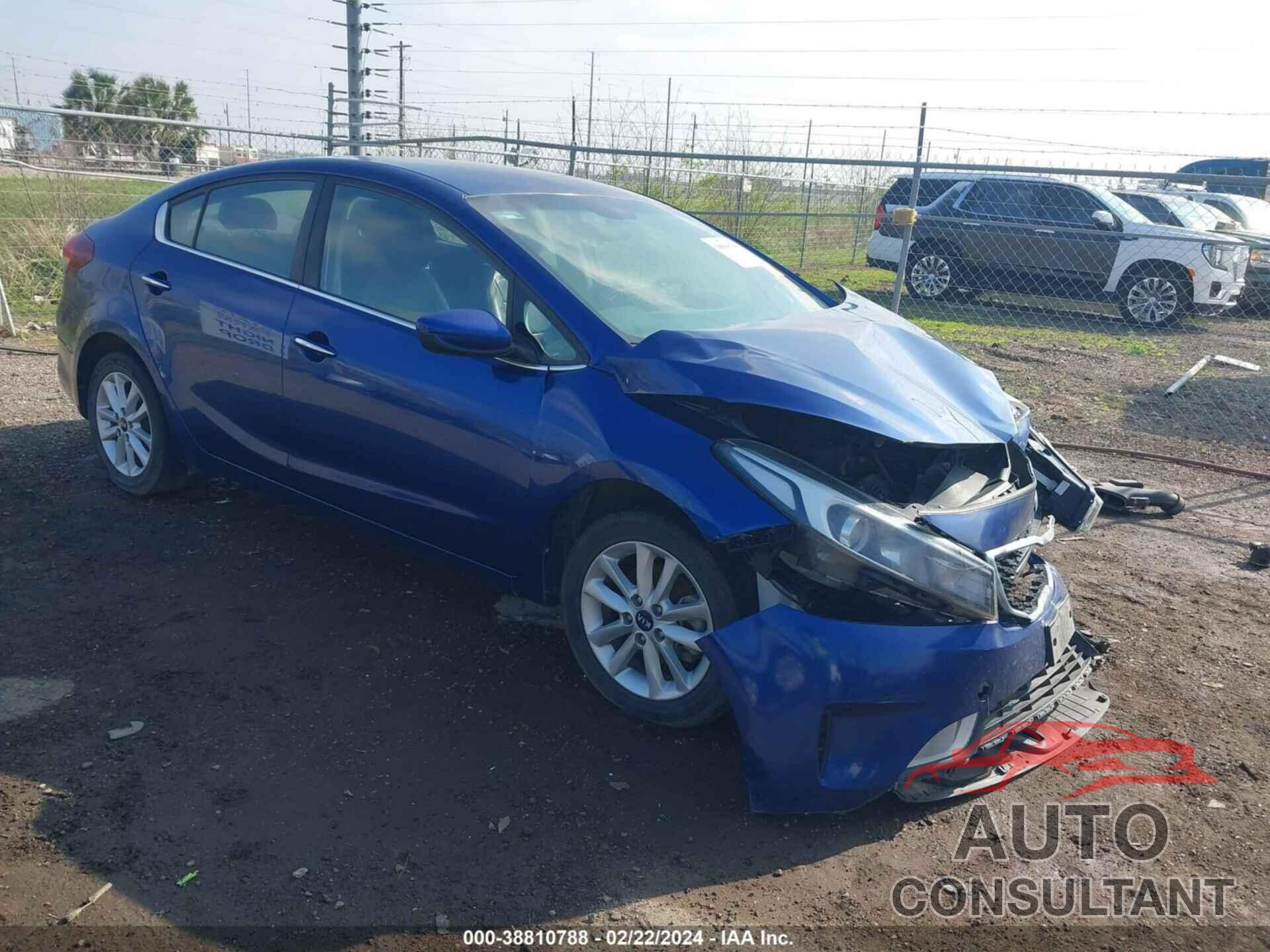 KIA FORTE 2018 - 3KPFK4A77JE238184