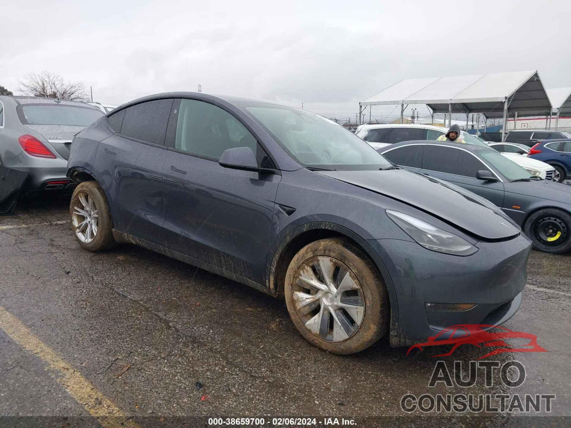 TESLA MODEL Y 2023 - 7SAYGDEE6PF891923