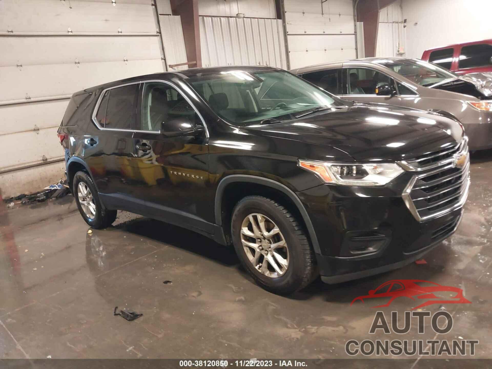 CHEVROLET TRAVERSE 2018 - 1GNEVFKW5JJ187928