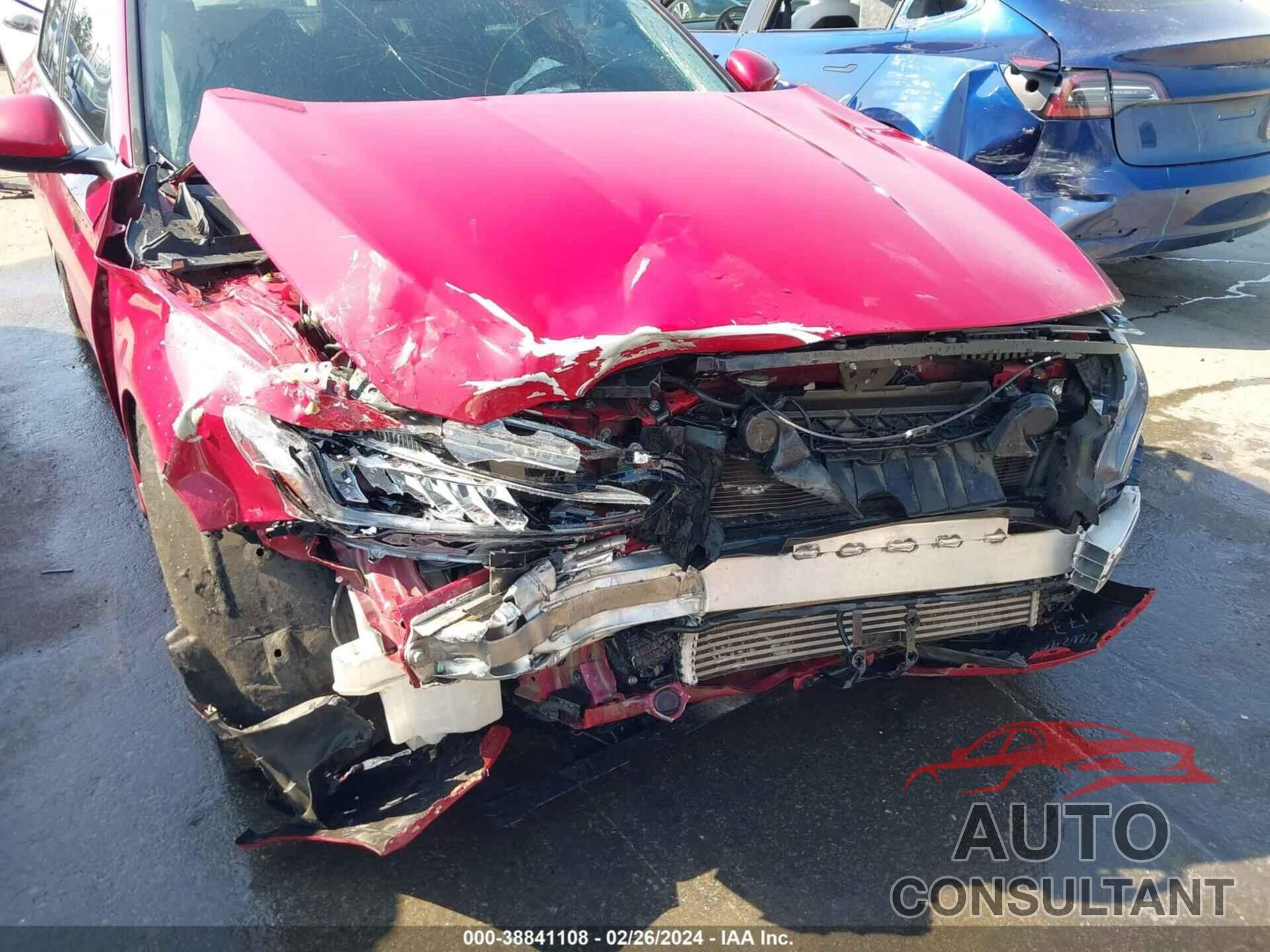 HONDA ACCORD 2018 - 1HGCV2F31JA027040