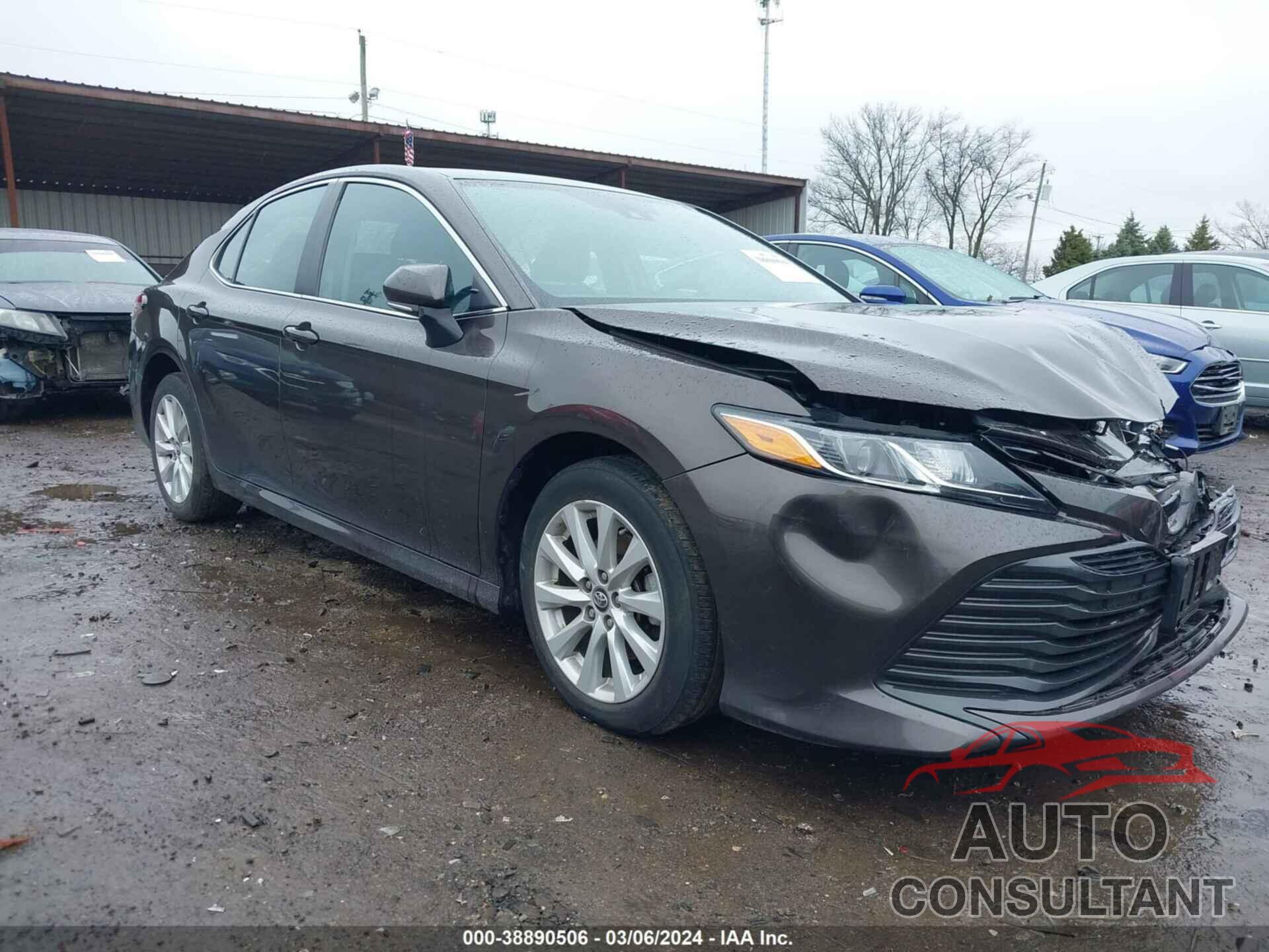 TOYOTA CAMRY 2019 - 4T1B11HKXKU232484