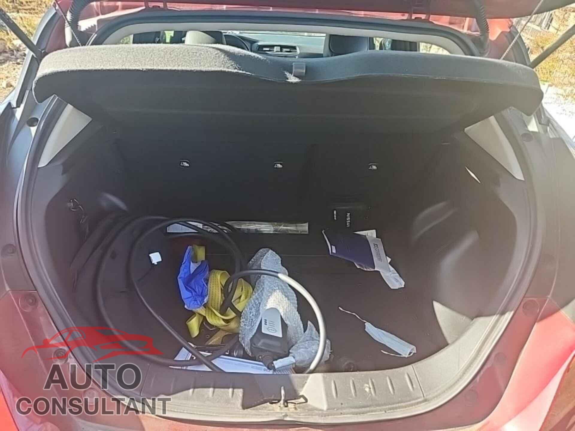 NISSAN LEAF 2022 - 1N4BZ1DV3NC553473