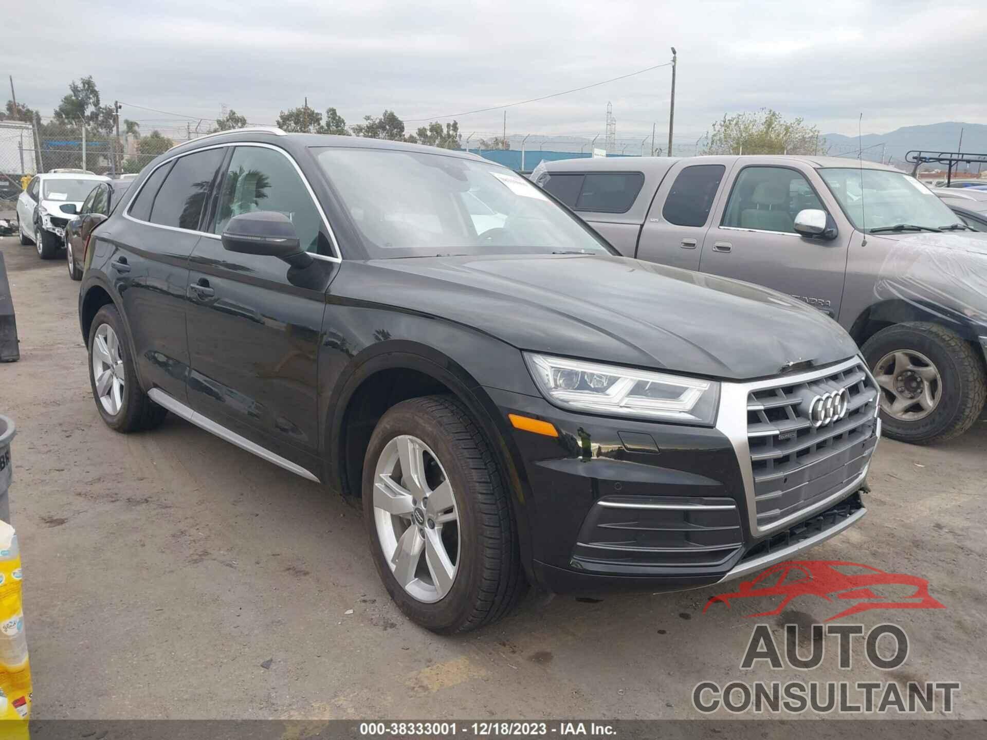 AUDI Q5 2018 - WA1BNAFY7J2029654