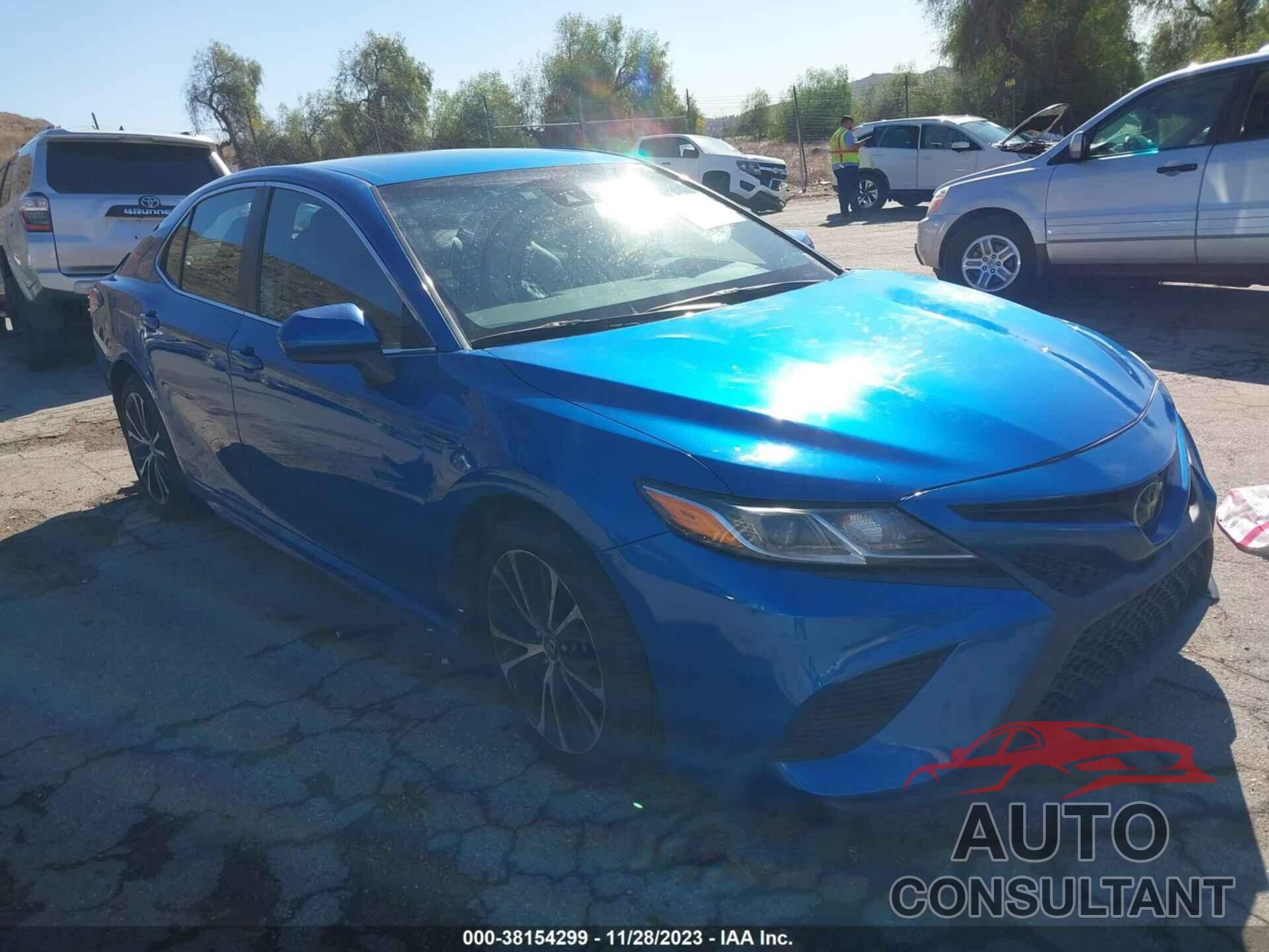 TOYOTA CAMRY 2019 - 4T1B11HK8KU208118