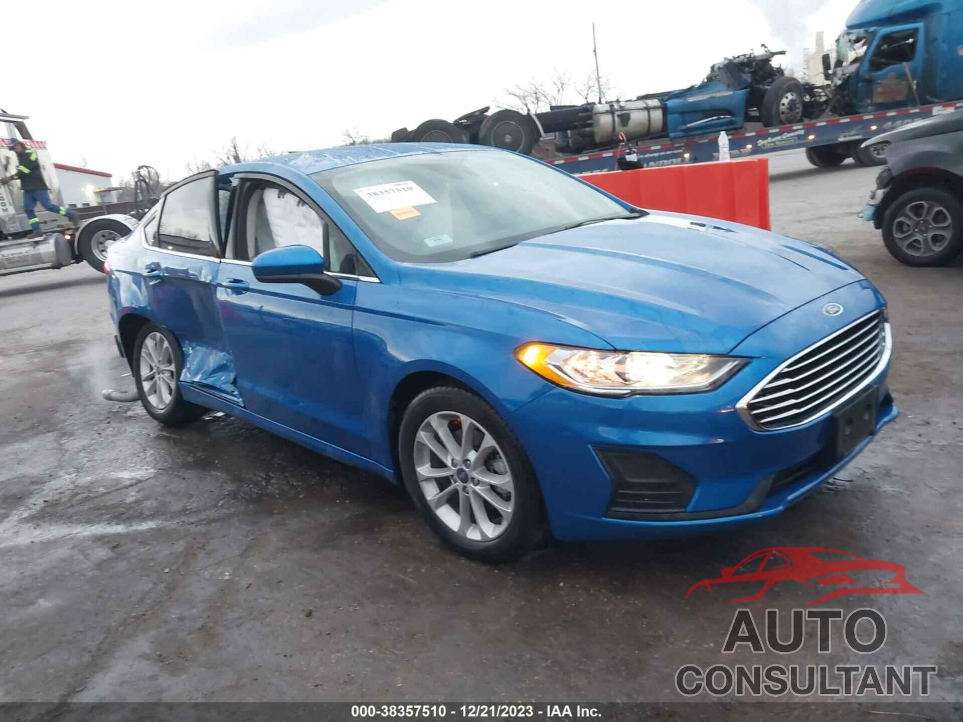 FORD FUSION 2020 - 3FA6P0HDXLR229177