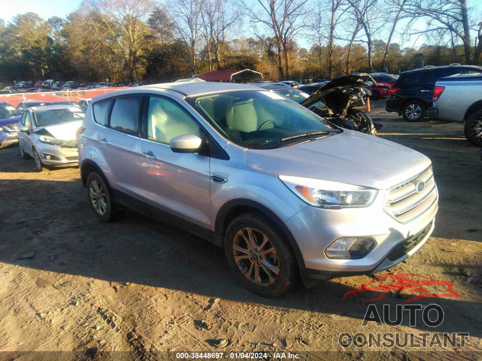 FORD ESCAPE 2019 - 1FMCU9GD3KUB09560