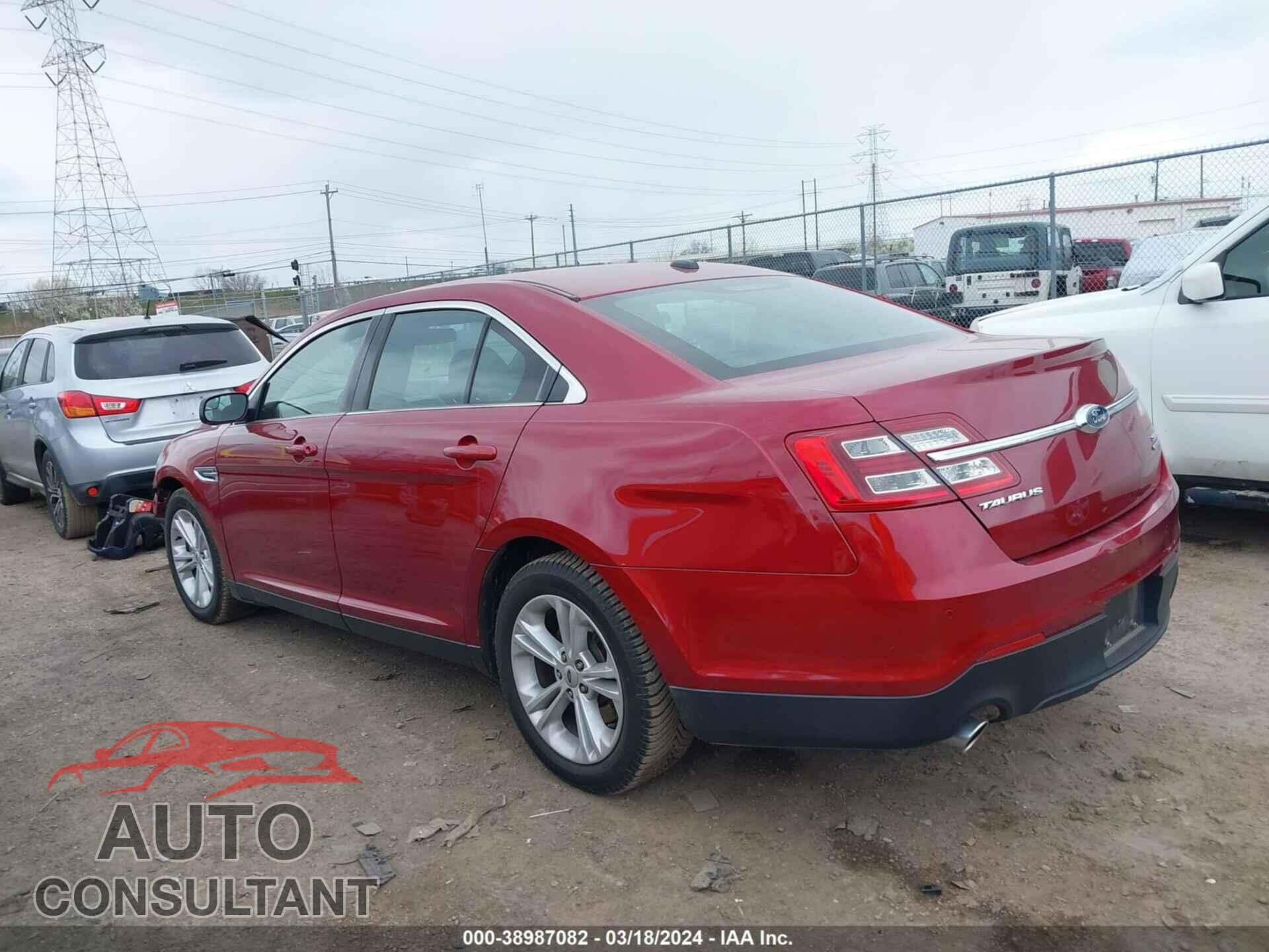 FORD TAURUS 2016 - 1FAHP2E85GG143073