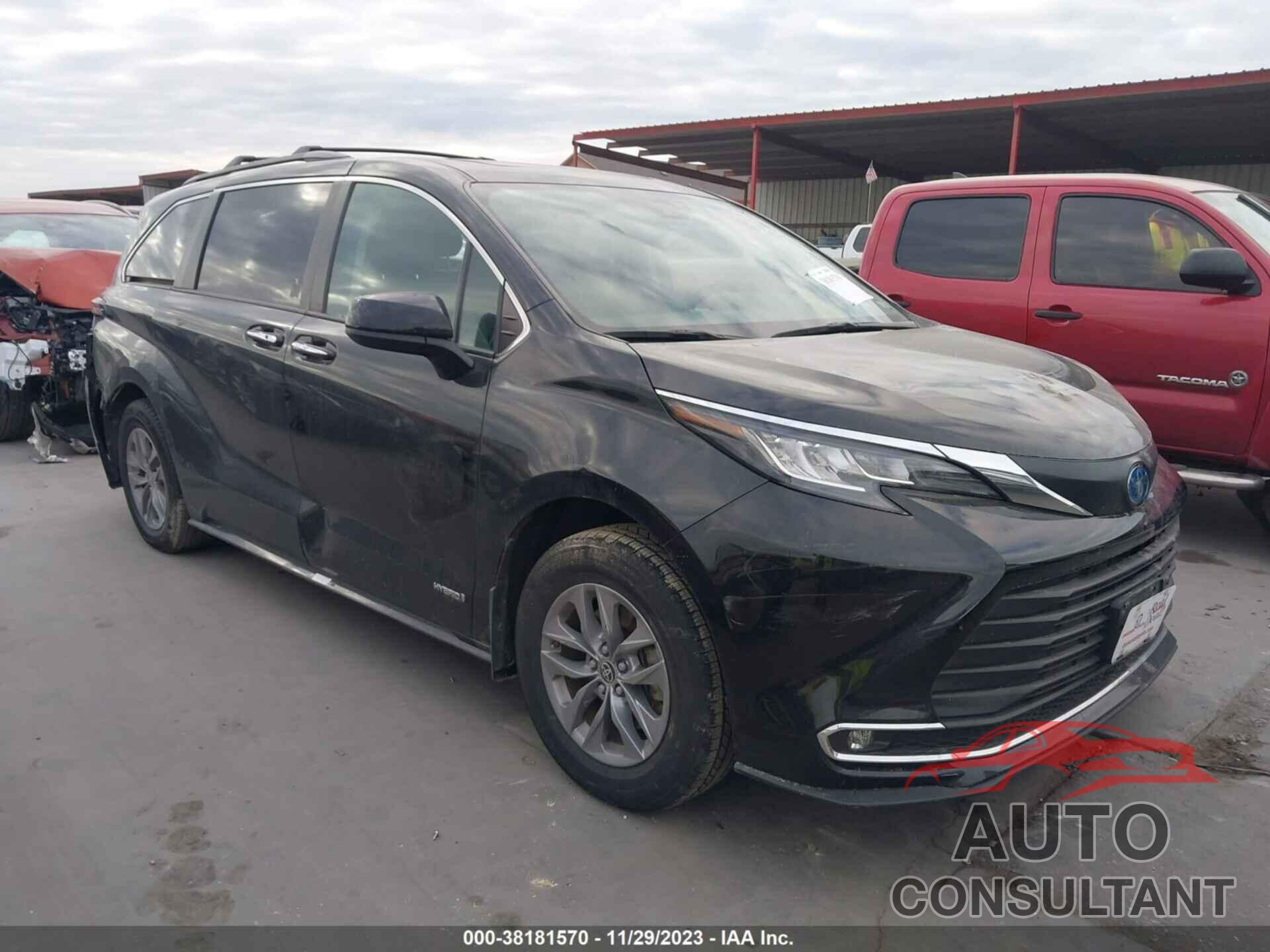 TOYOTA SIENNA 2021 - 5TDYRKEC2MS051834