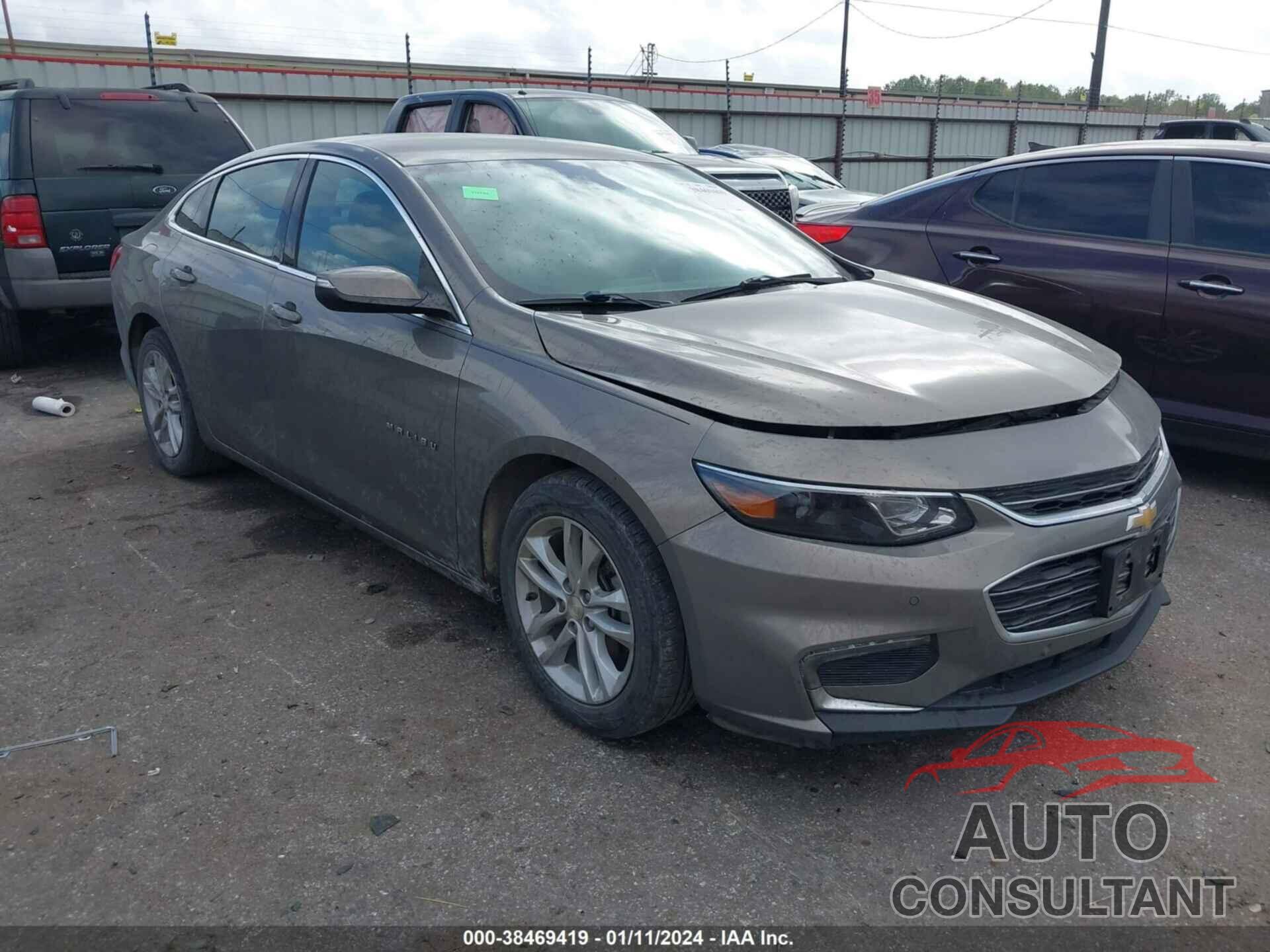 CHEVROLET MALIBU 2017 - 1G1ZE5ST3HF117666