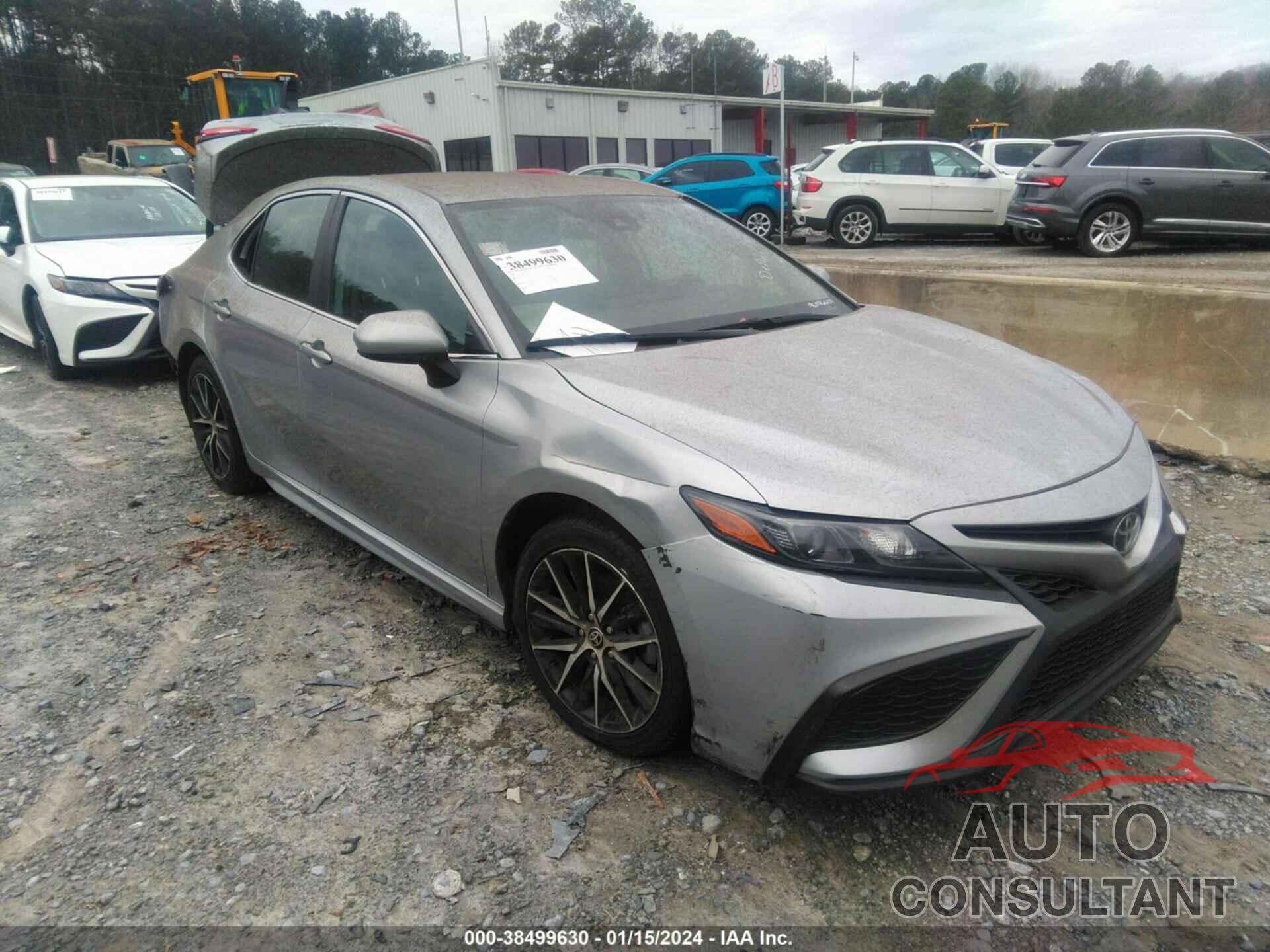 TOYOTA CAMRY 2021 - 4T1G11AKXMU441128