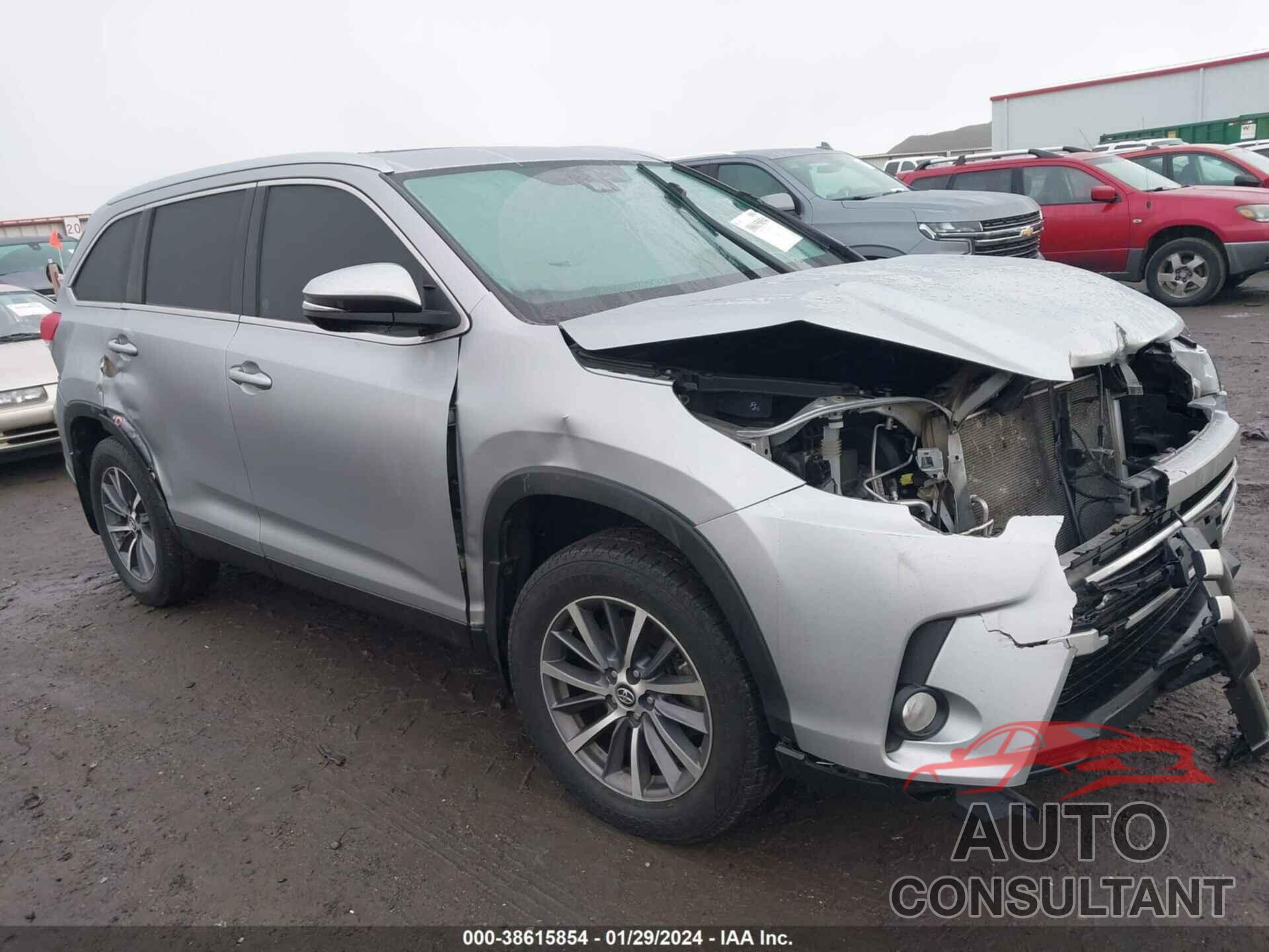 TOYOTA HIGHLANDER 2019 - 5TDJZRFH8KS598057