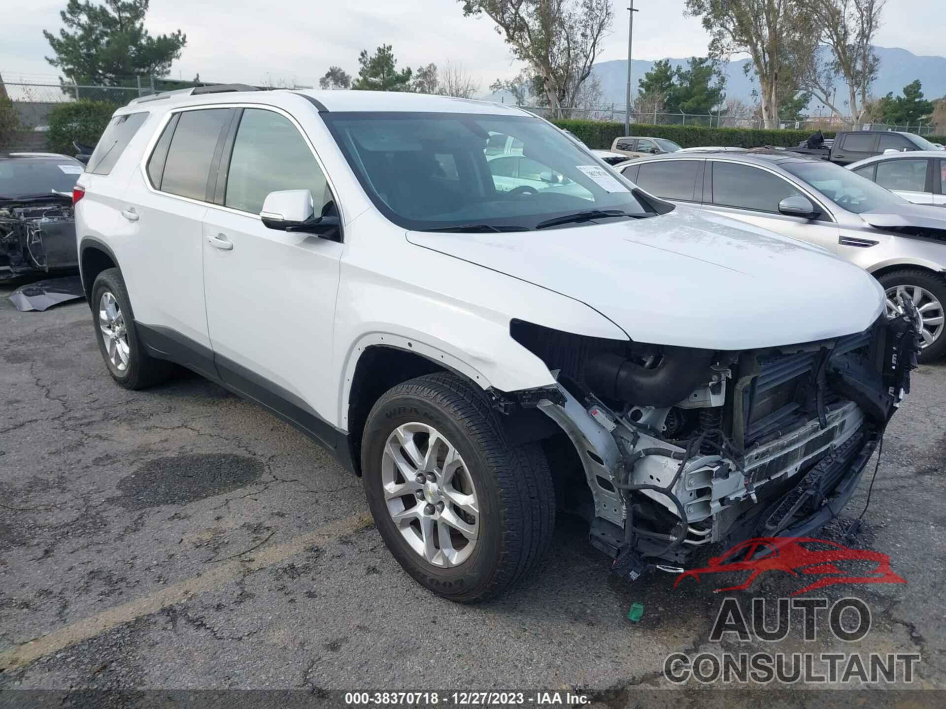 CHEVROLET TRAVERSE 2018 - 1GNERGKW4JJ269014