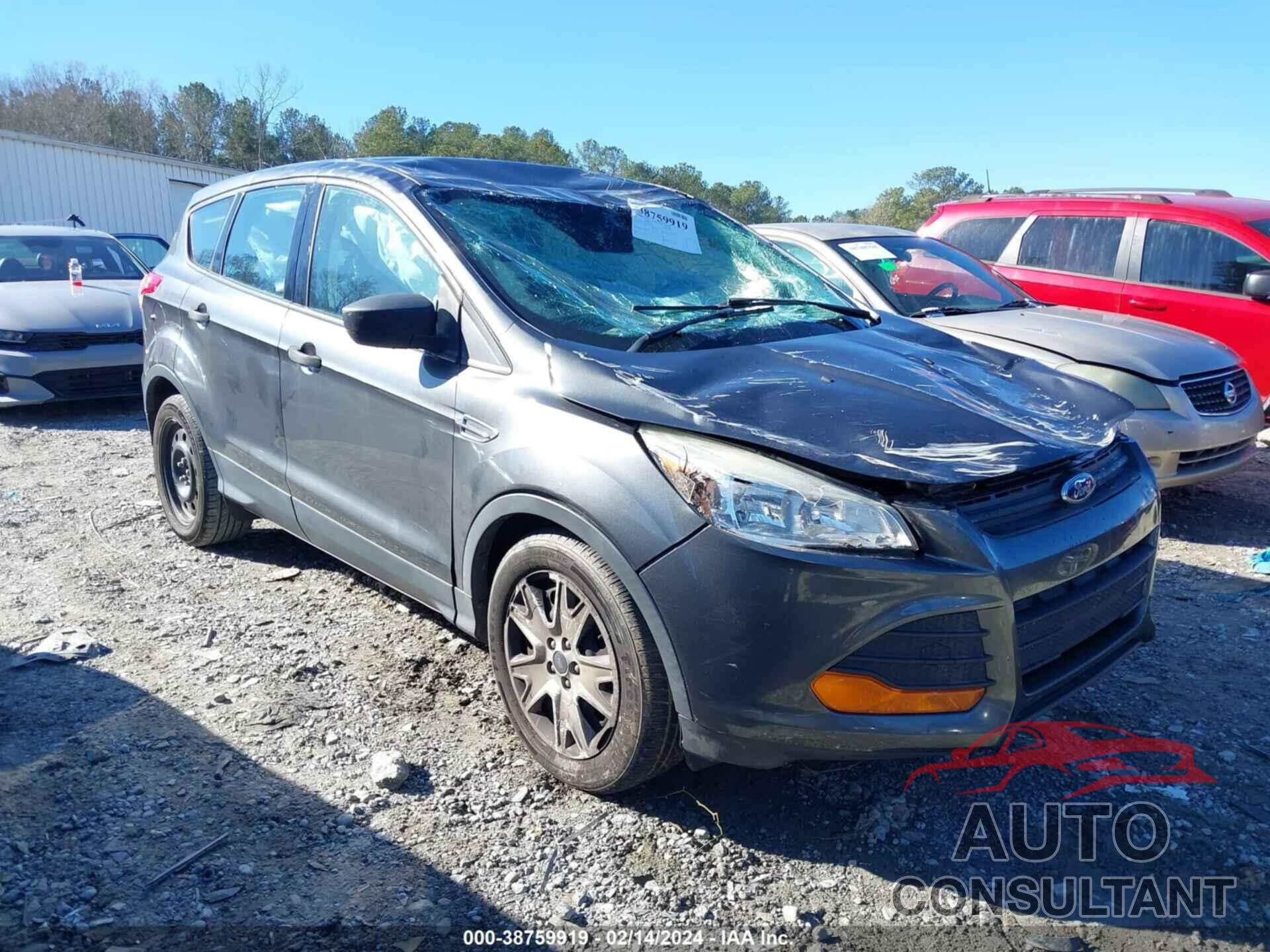 FORD ESCAPE 2016 - 1FMCU0F72GUC50232