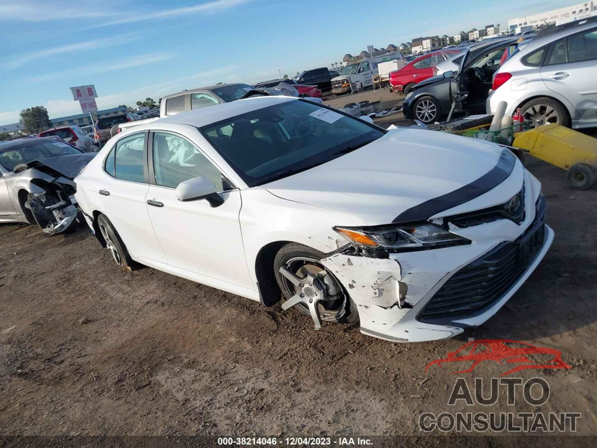 TOYOTA CAMRY 2020 - 4T1C11AK0LU898768